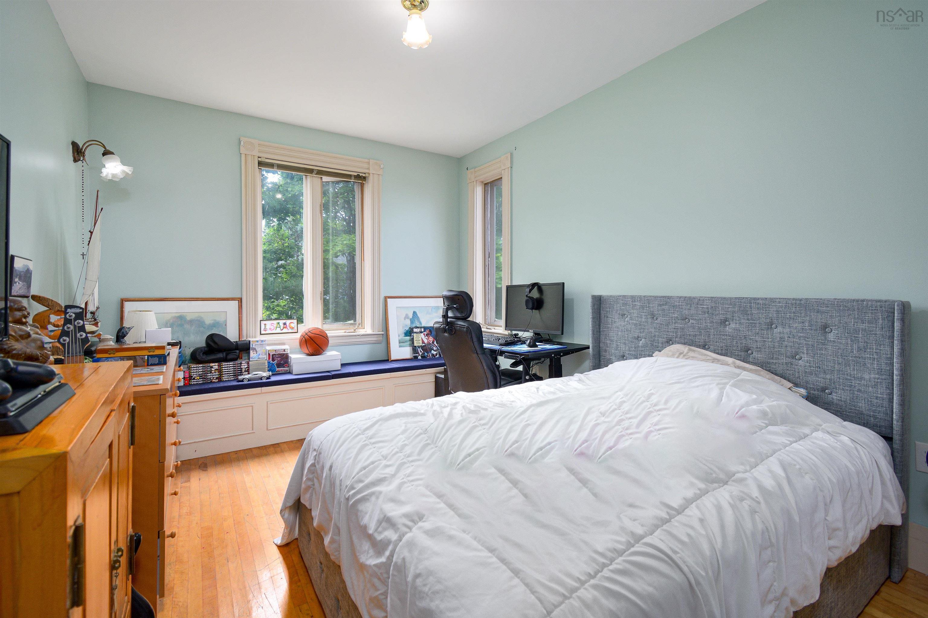 $420,000.00: 57 King Street, North Sydney