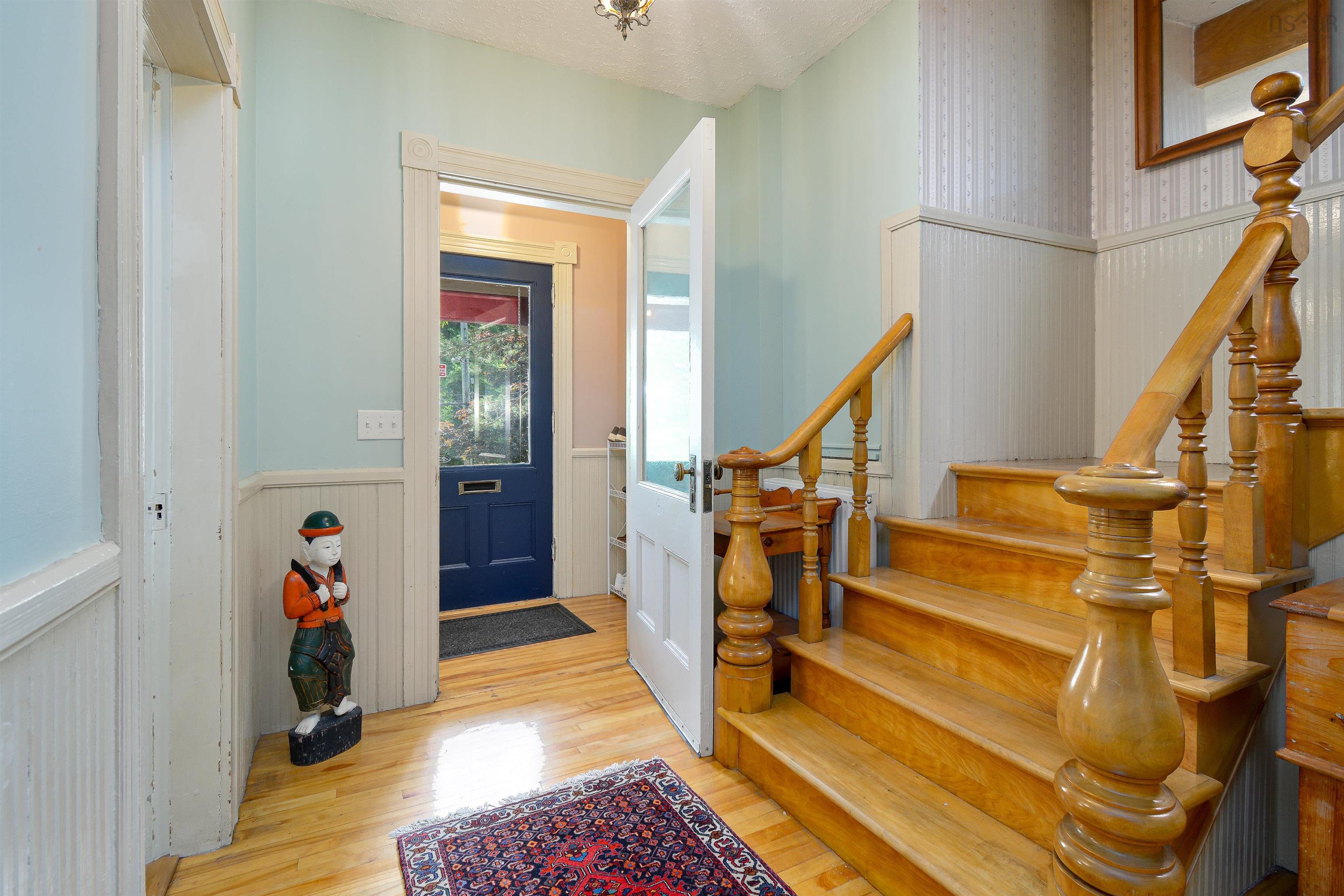 $420,000.00: 57 King Street, North Sydney