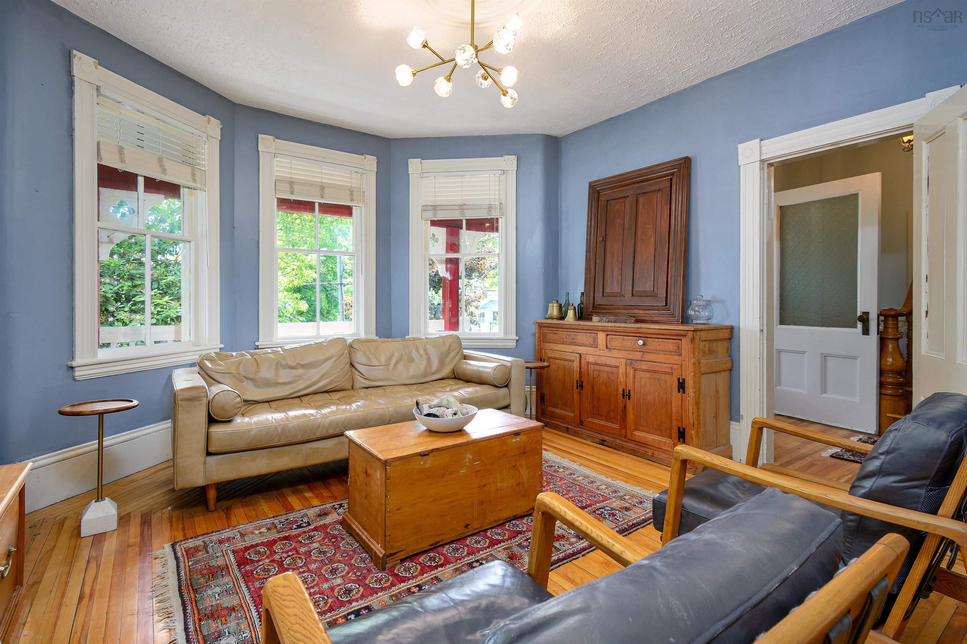 $420,000.00: 57 King Street, North Sydney