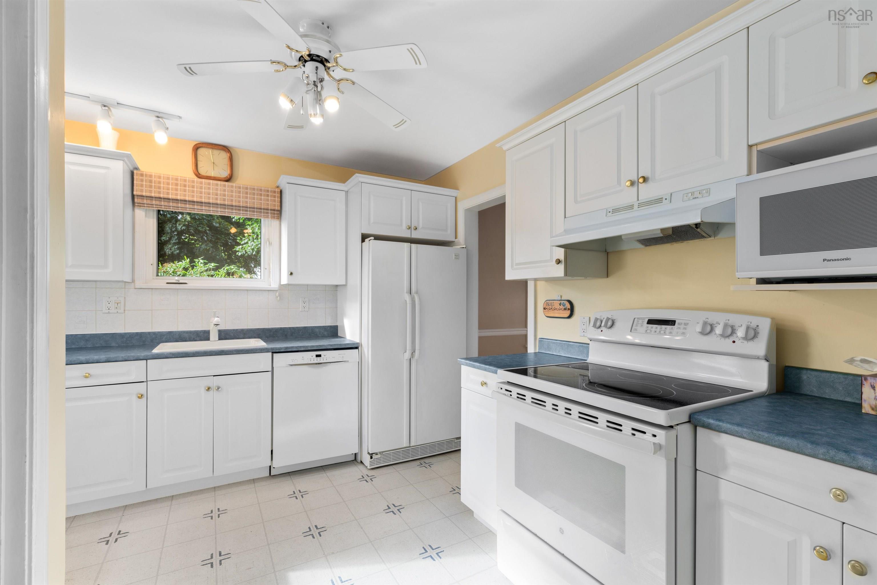 $959,900.00: 2750 Doug Smith Drive, Halifax