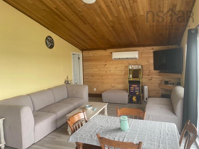 $434,500.00: 2914 Malagash Rd, Malagash Centre