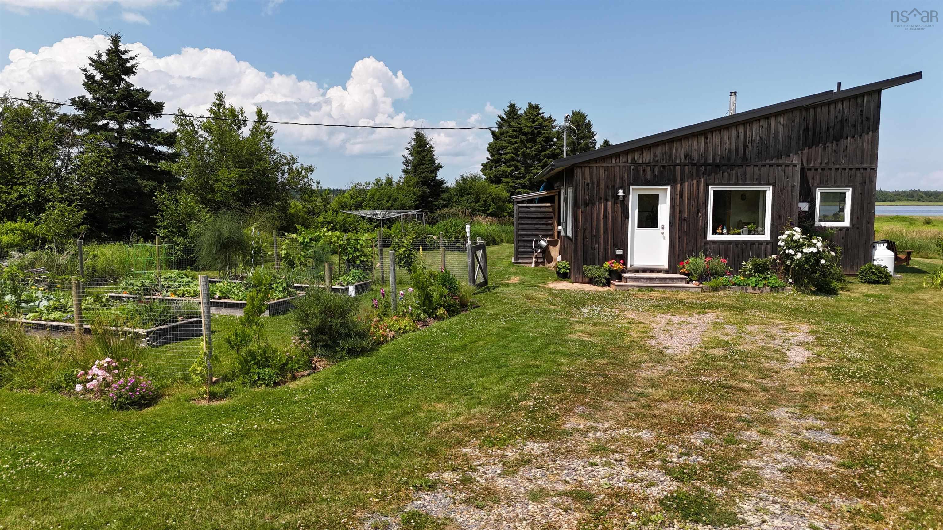 $485,000.00: 93 Fox Harbour South Road, North Wallace