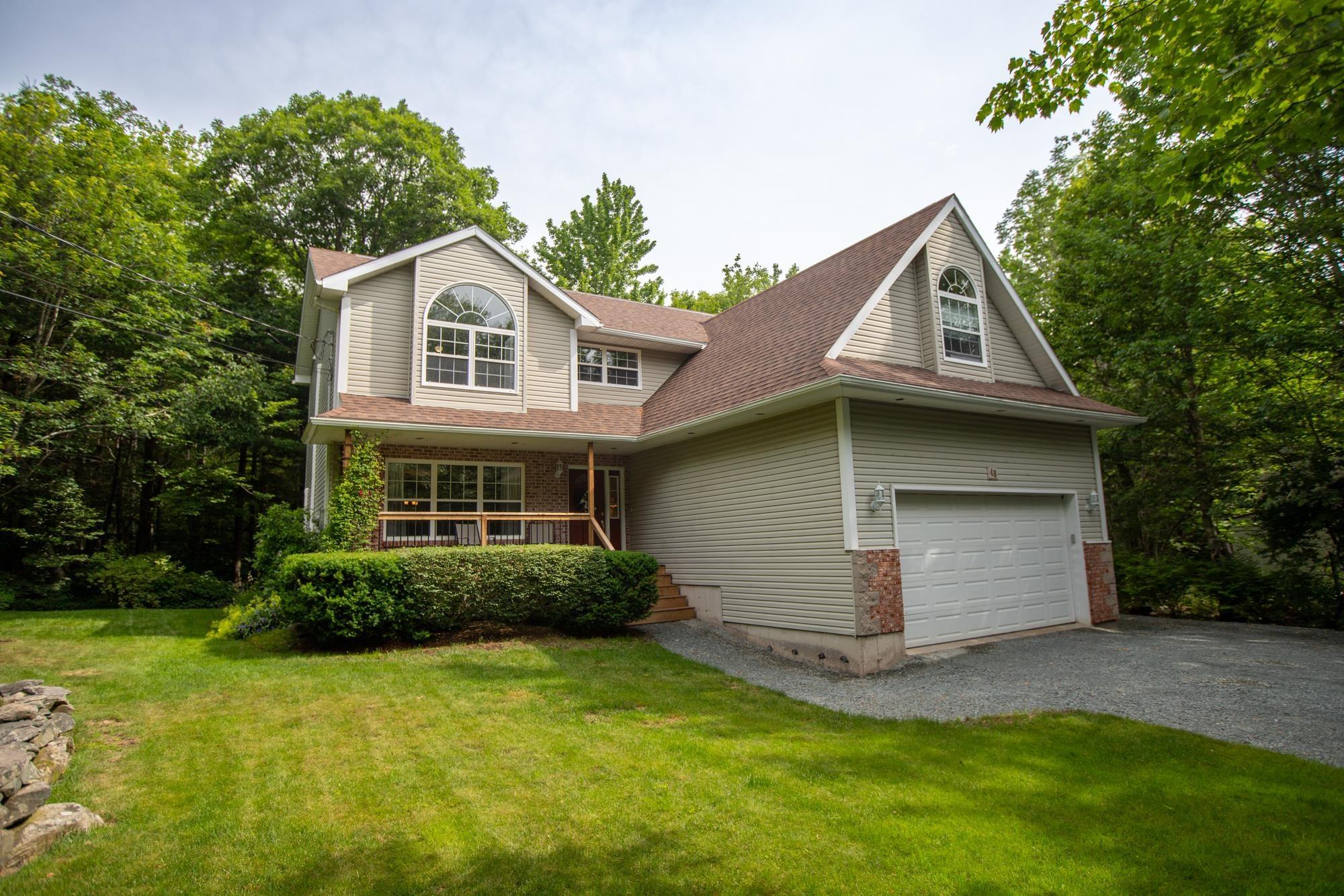 $749,000.00: 48 Laura Lee Lane, Lower Sackville