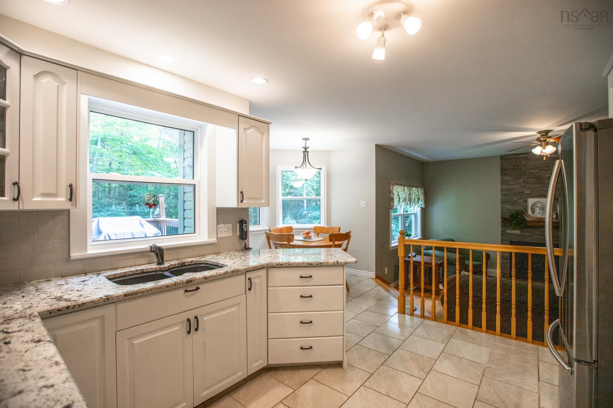 $749,000.00: 48 Laura Lee Lane, Lower Sackville