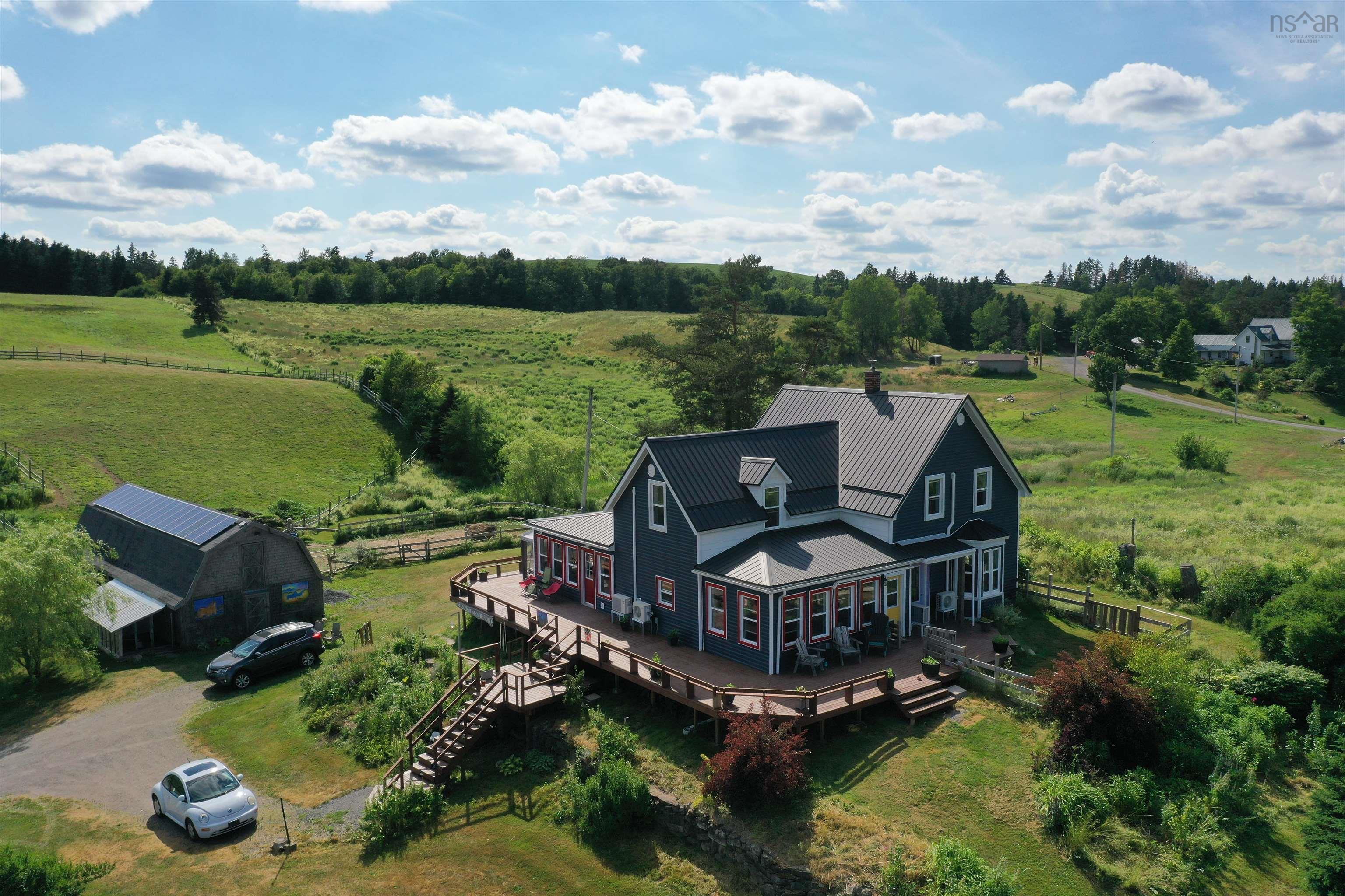 $549,900.00: 3925 East River West Side Road, Bridgeville