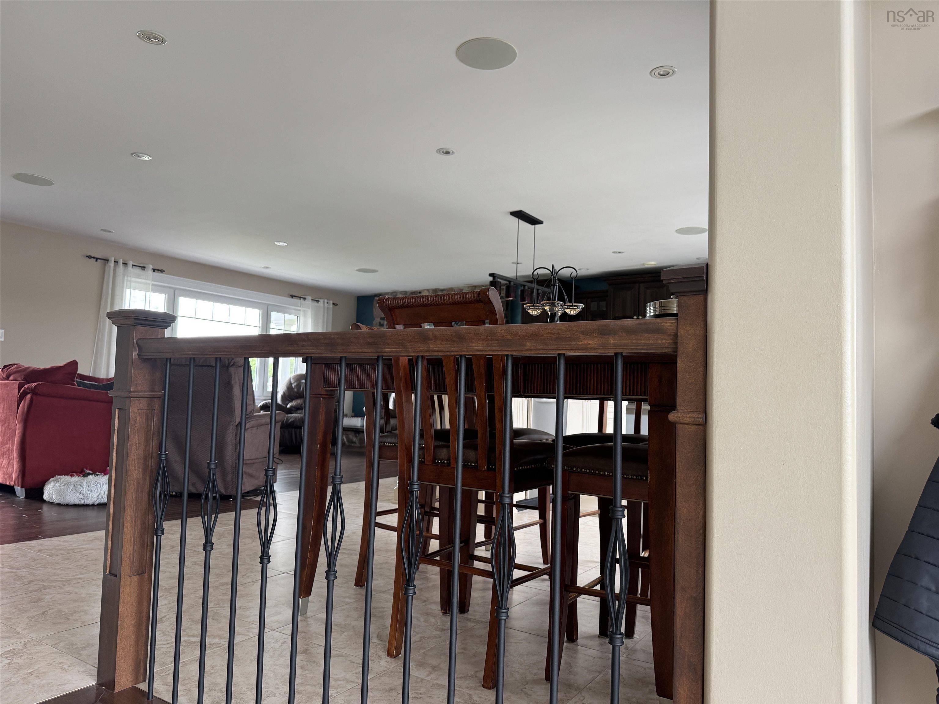 $649,000.00: 186 Point Aconi, Bras D