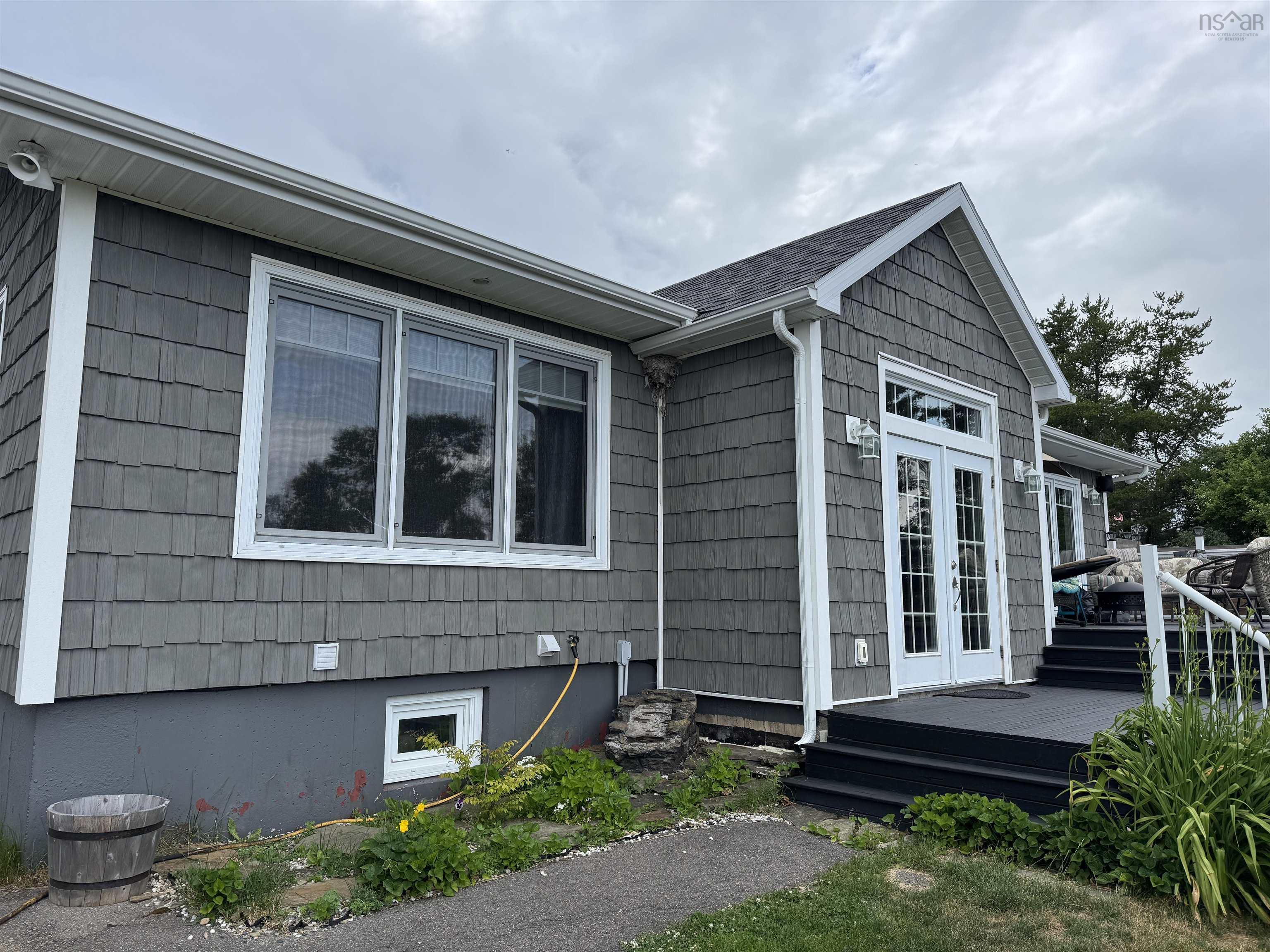$649,000.00: 186 Point Aconi, Bras D