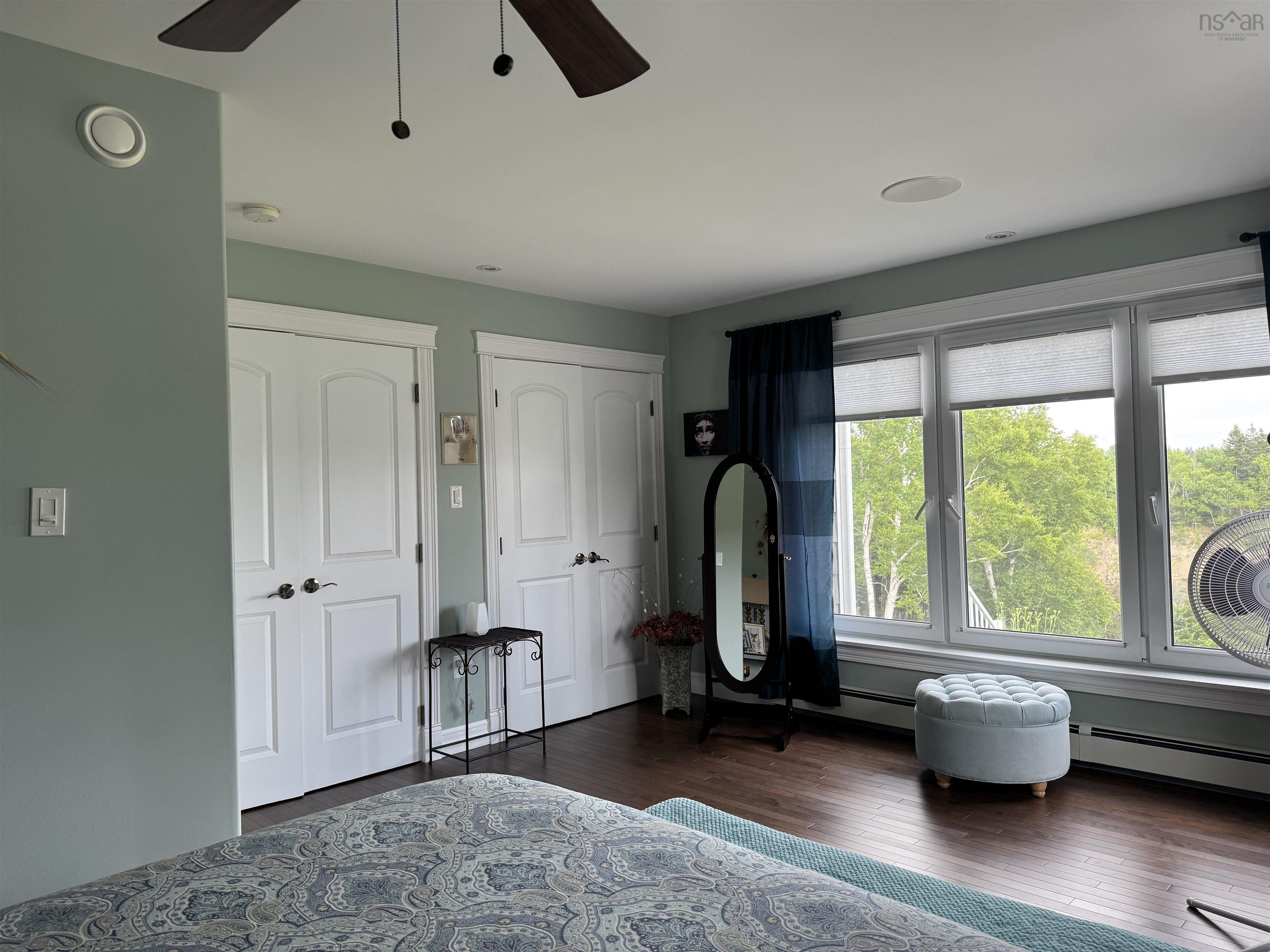 $649,000.00: 186 Point Aconi, Bras D