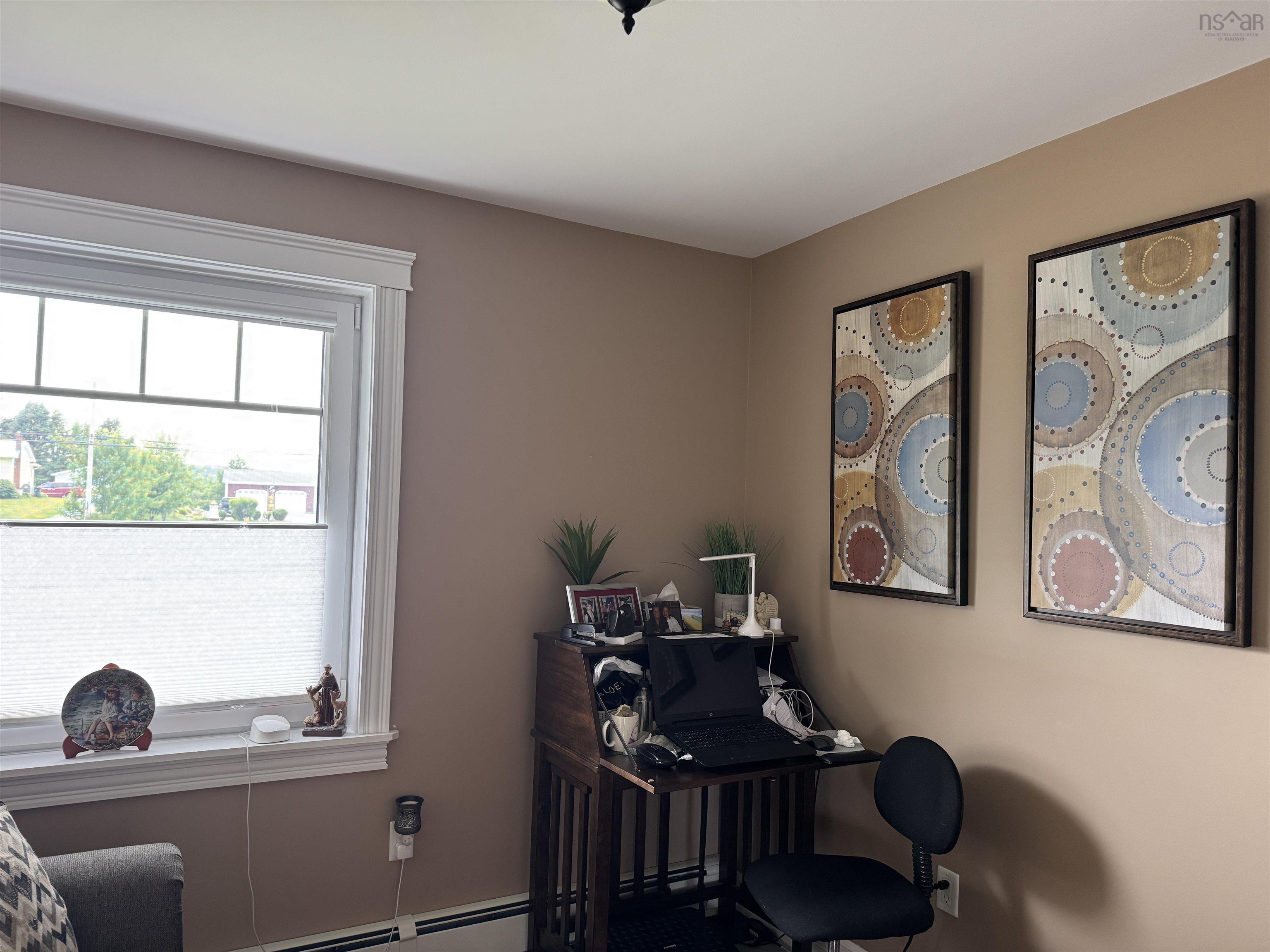 $649,000.00: 186 Point Aconi, Bras D
