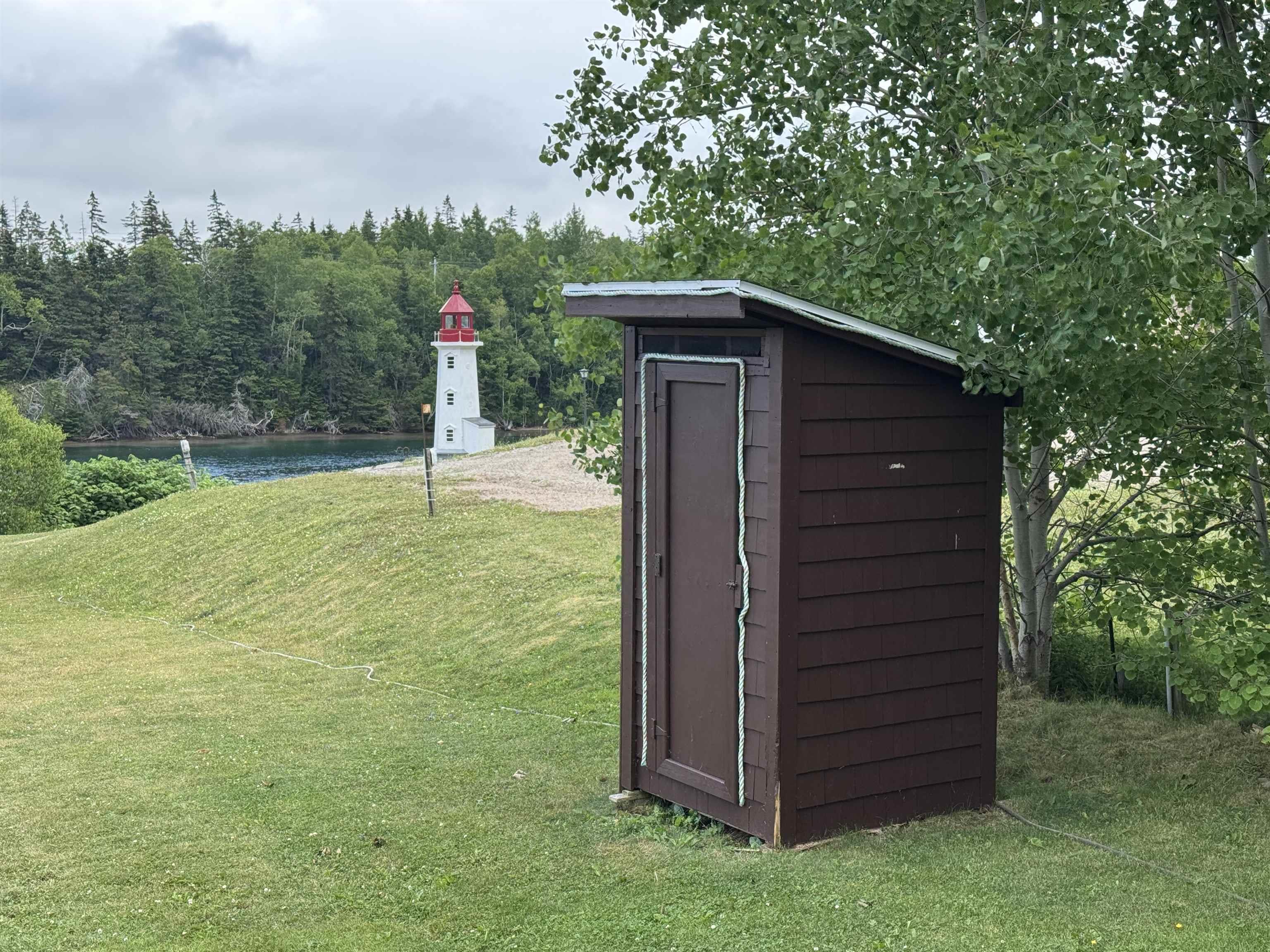 $649,000.00: 186 Point Aconi, Bras D