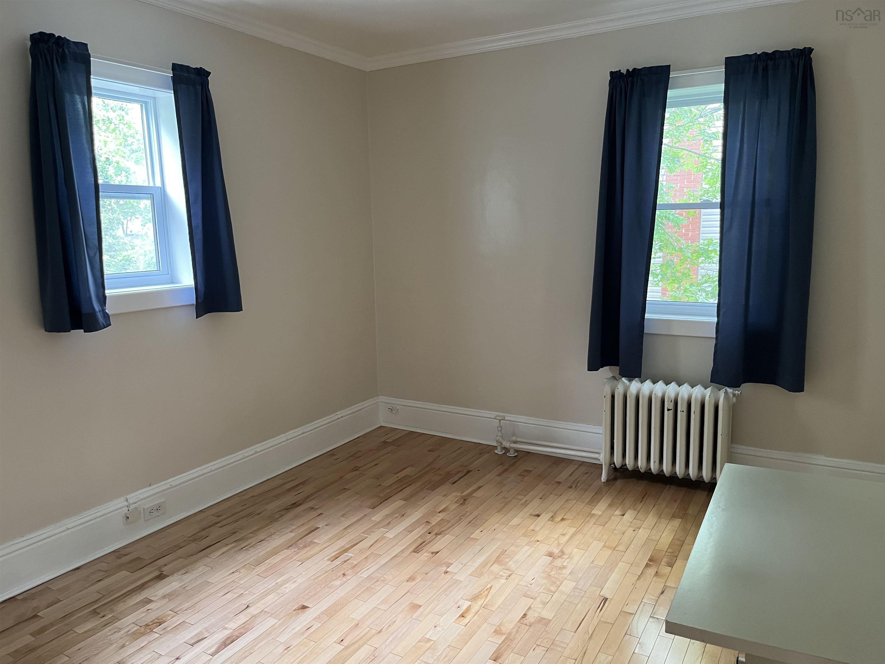 $259,000.00: 418 Whitney Avenue, Sydney
