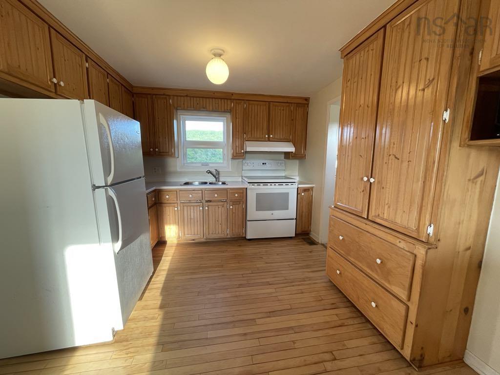 $308,000.00: 84 5308 Road, St. Joseph du Moine