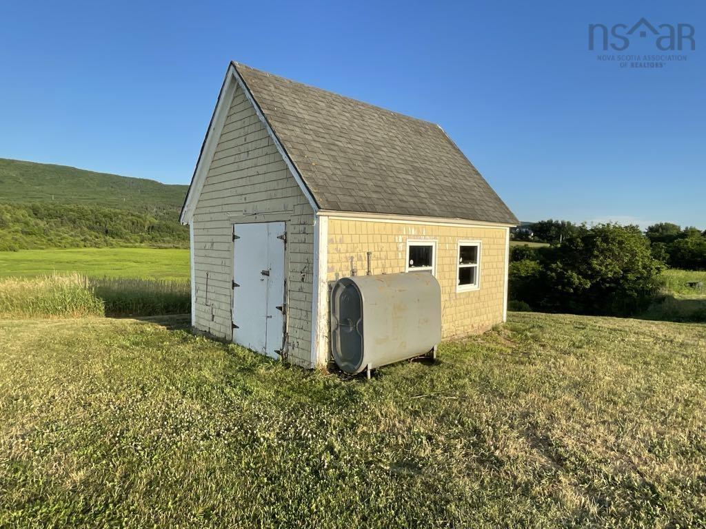 $308,000.00: 84 5308 Road, St. Joseph du Moine