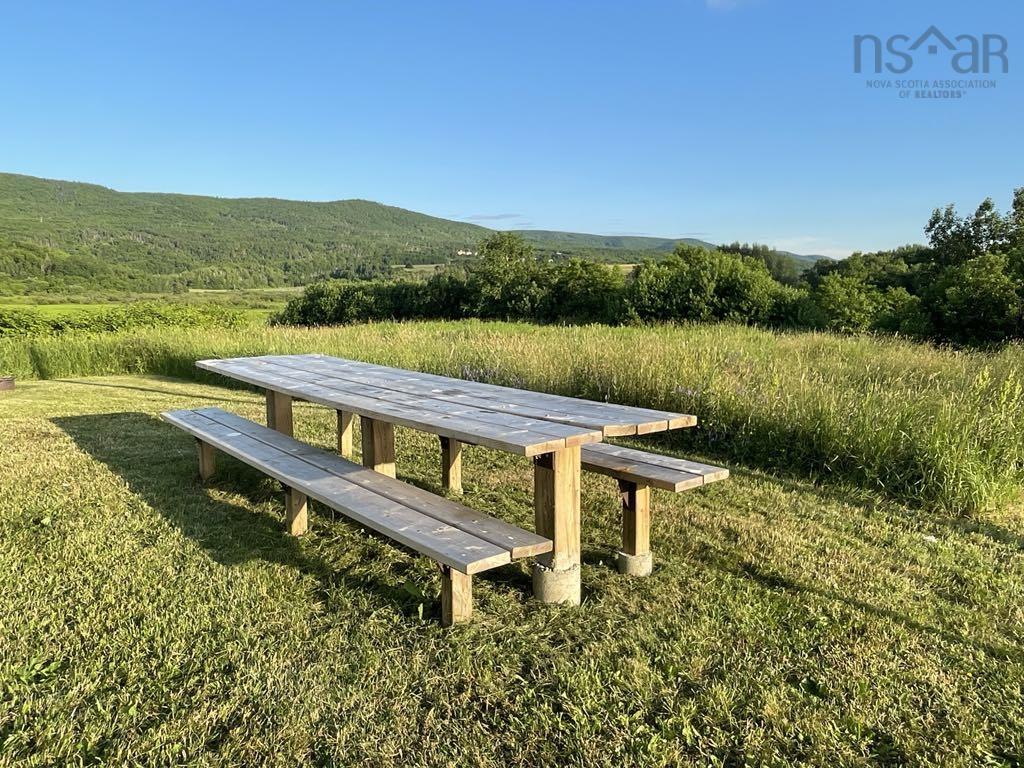$308,000.00: 84 5308 Road, St. Joseph du Moine