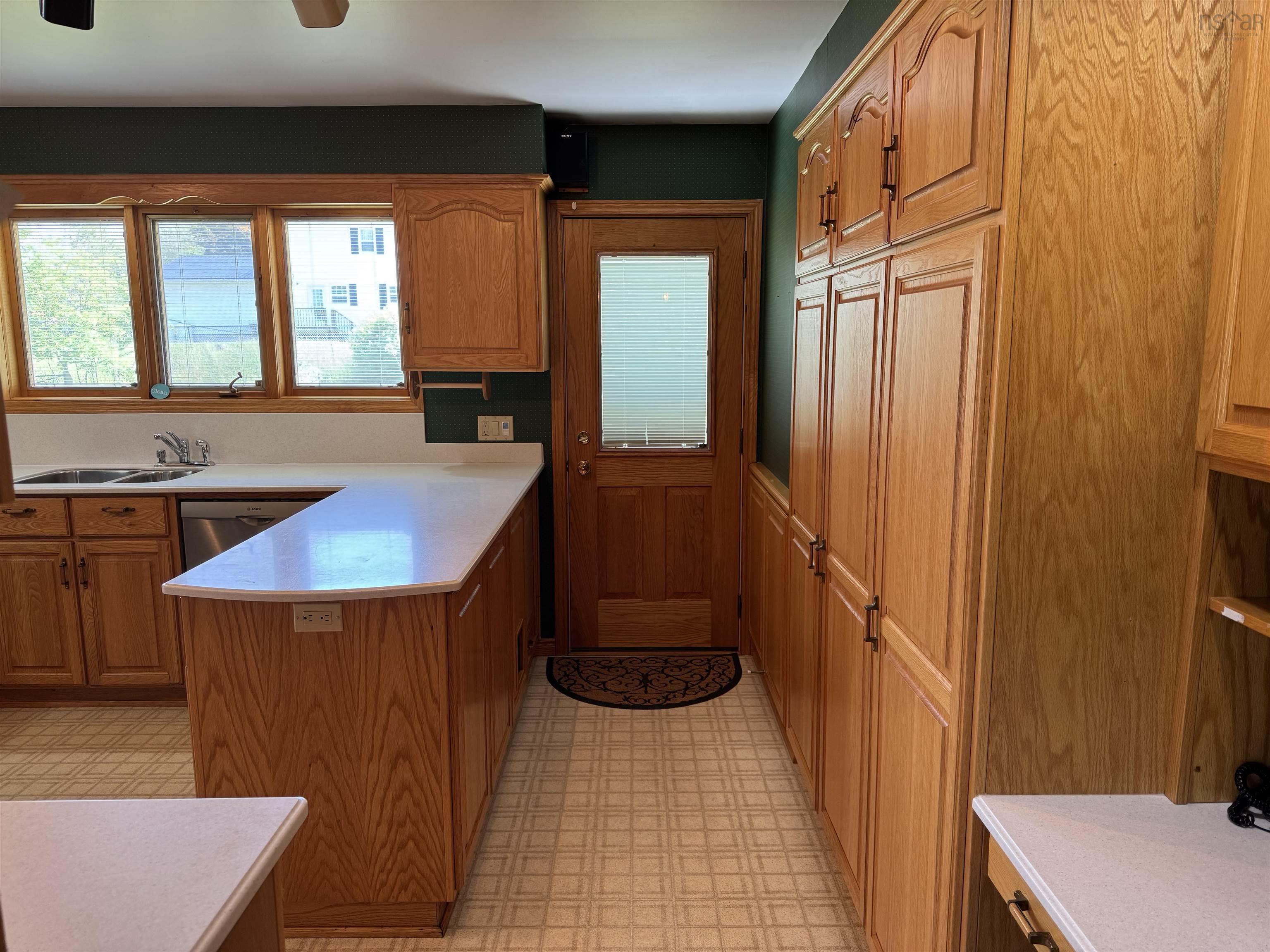 $309,900.00: 284 Willow Avenue, New Glasgow
