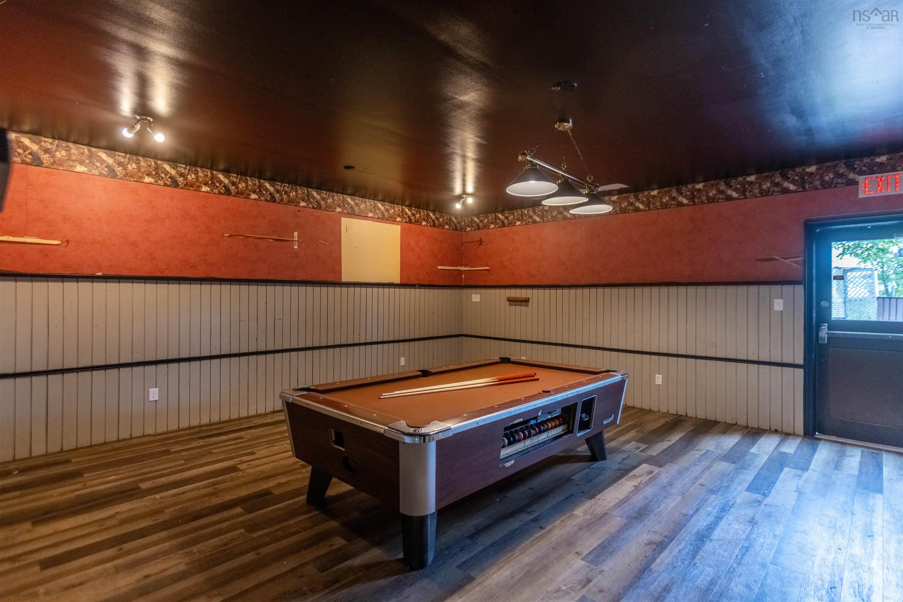 $499,900.00: 10 Gerard Avenue, Amherst