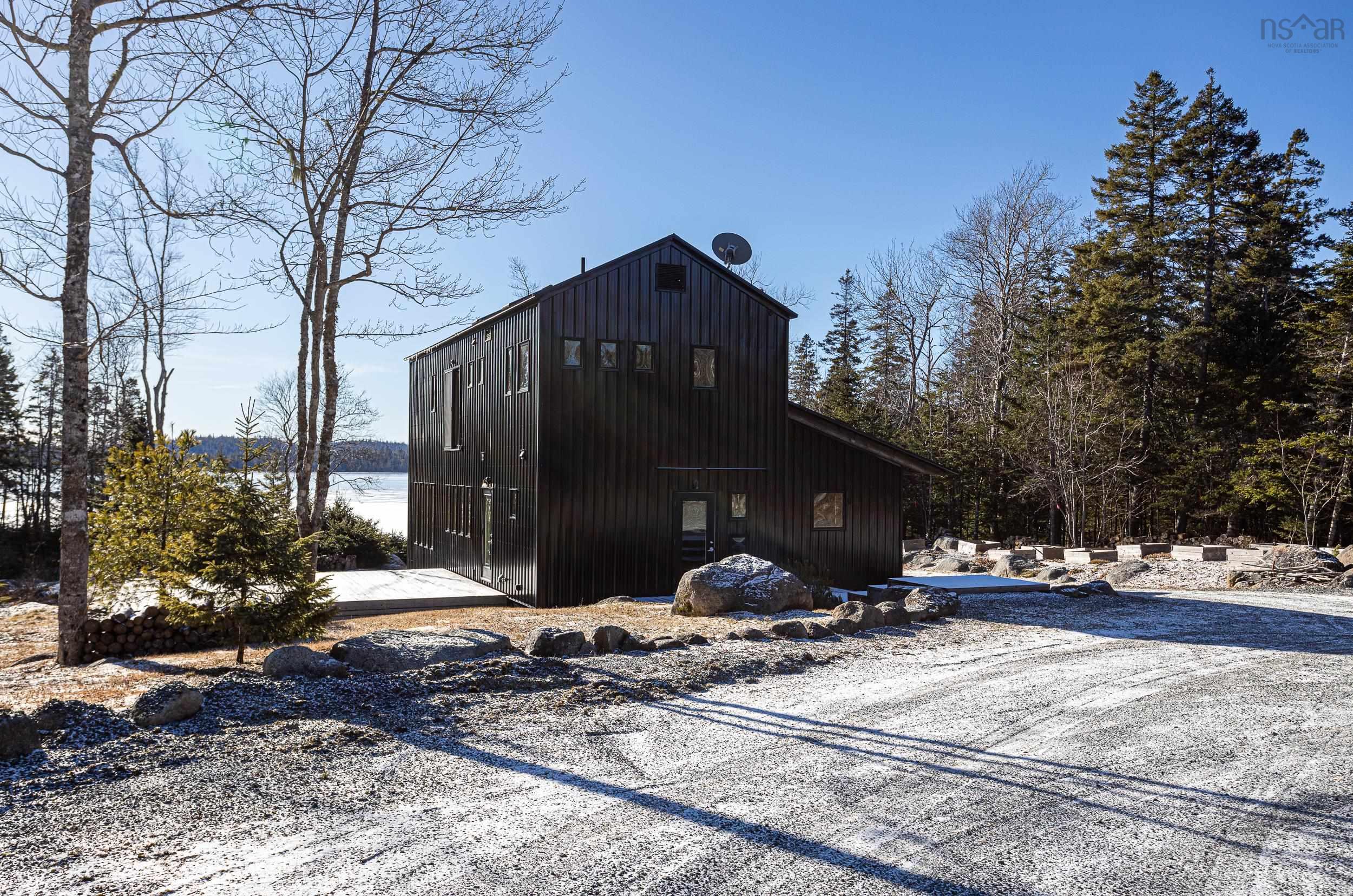 $783,000.00: 172 Paces Lake Drive, Musquodoboit Harbour