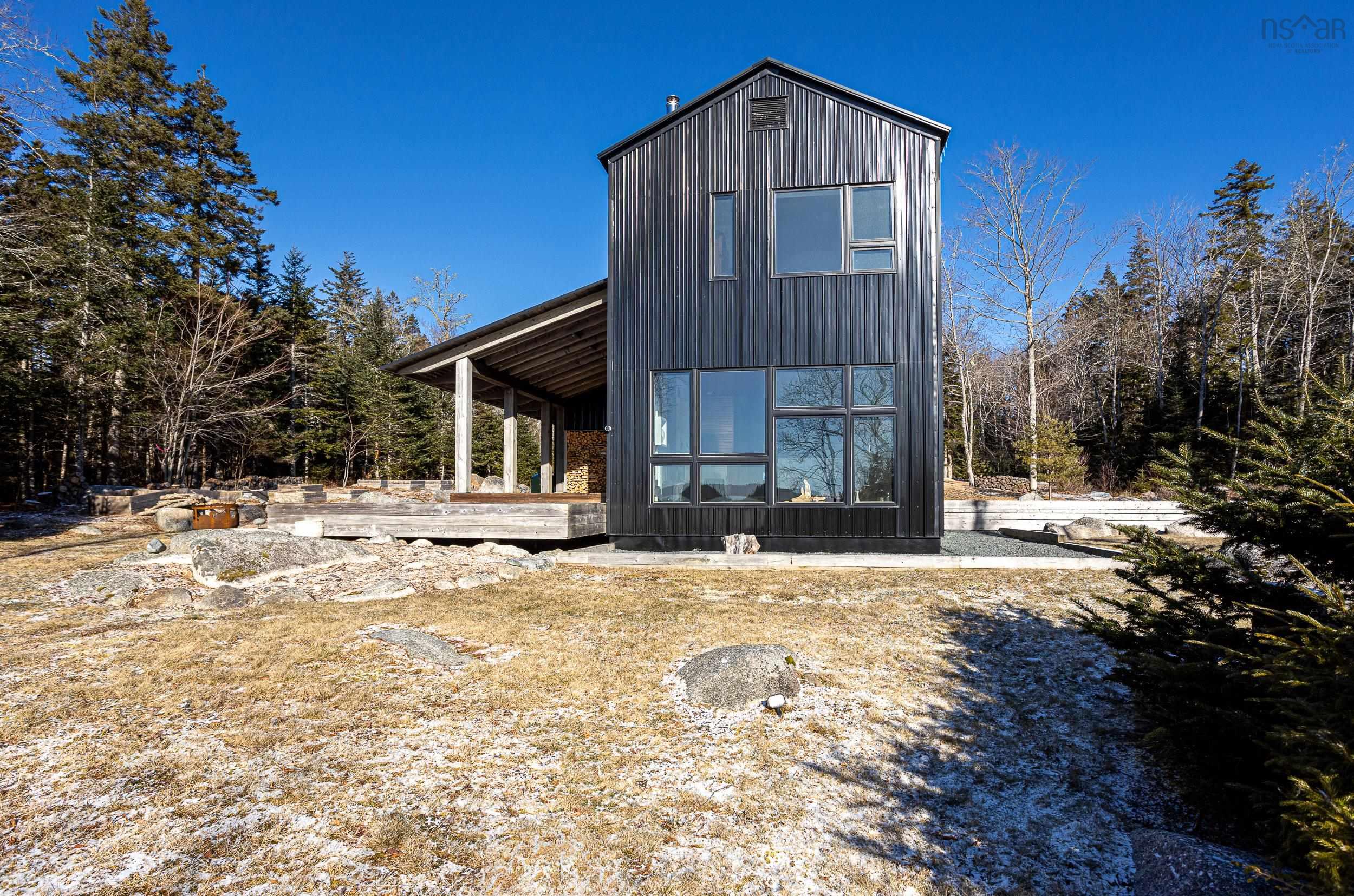 $783,000.00: 172 Paces Lake Drive, Musquodoboit Harbour