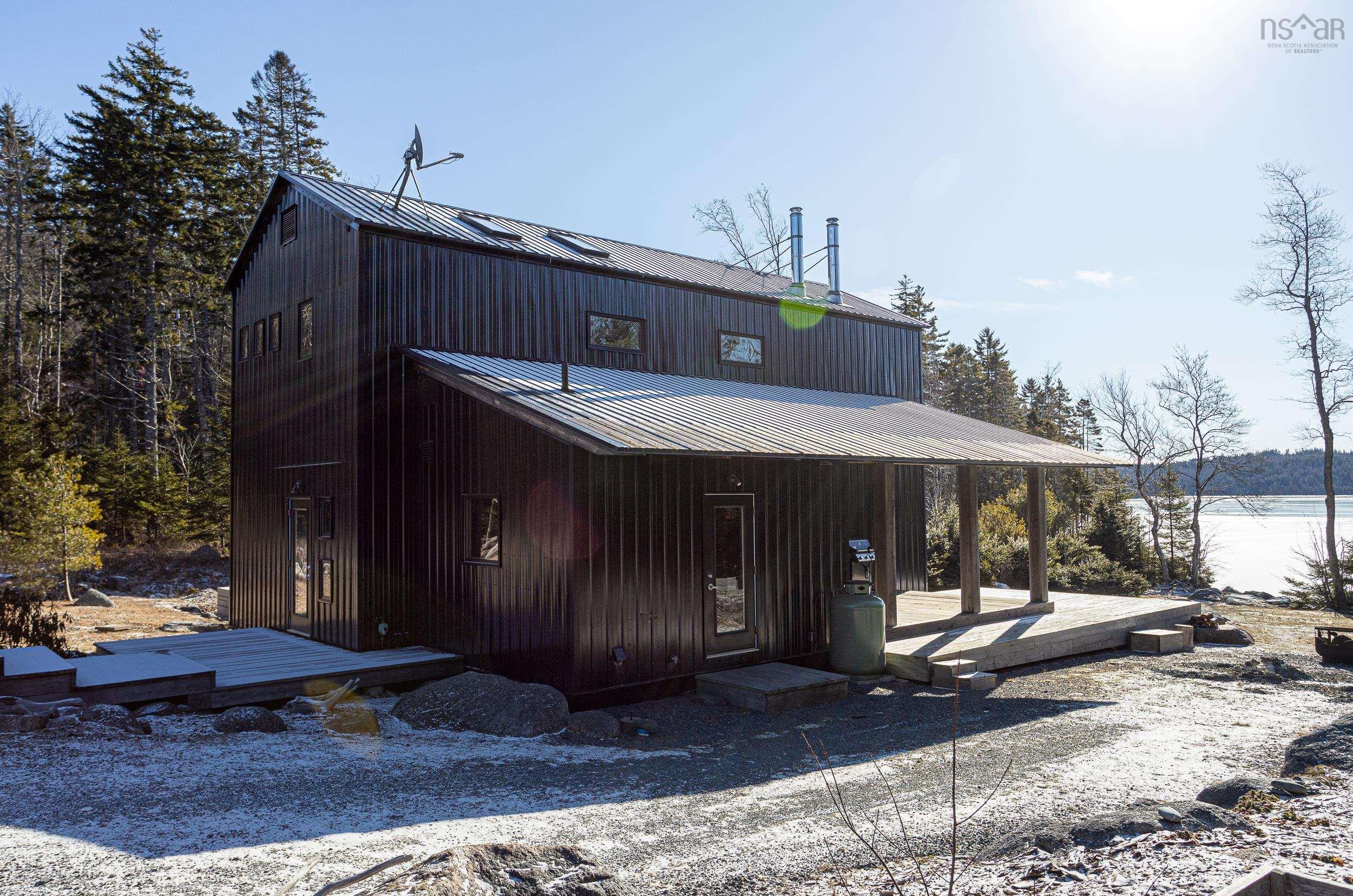 $783,000.00: 172 Paces Lake Drive, Musquodoboit Harbour