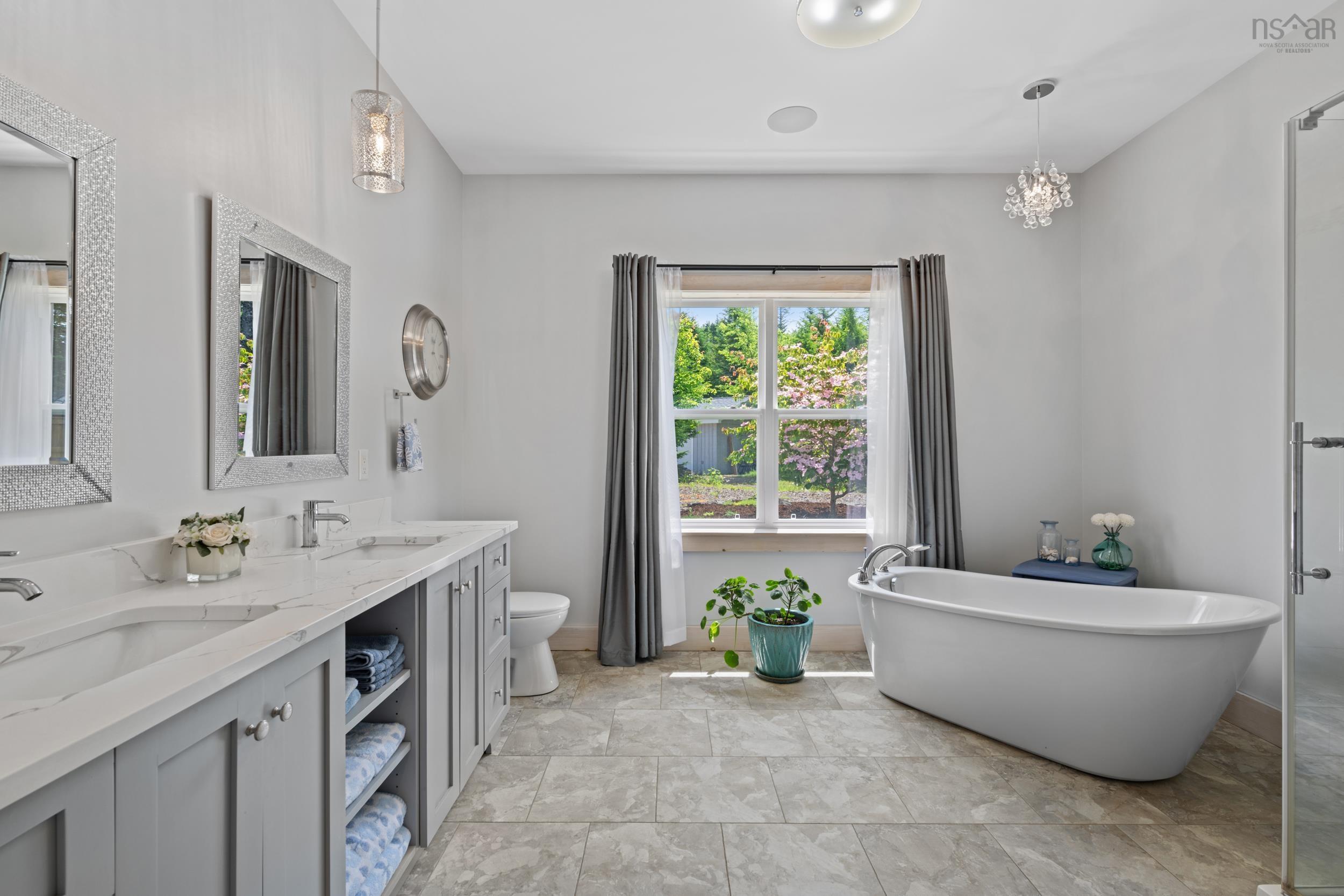 $1,100,000.00: 94 Heritage Way, East Uniacke