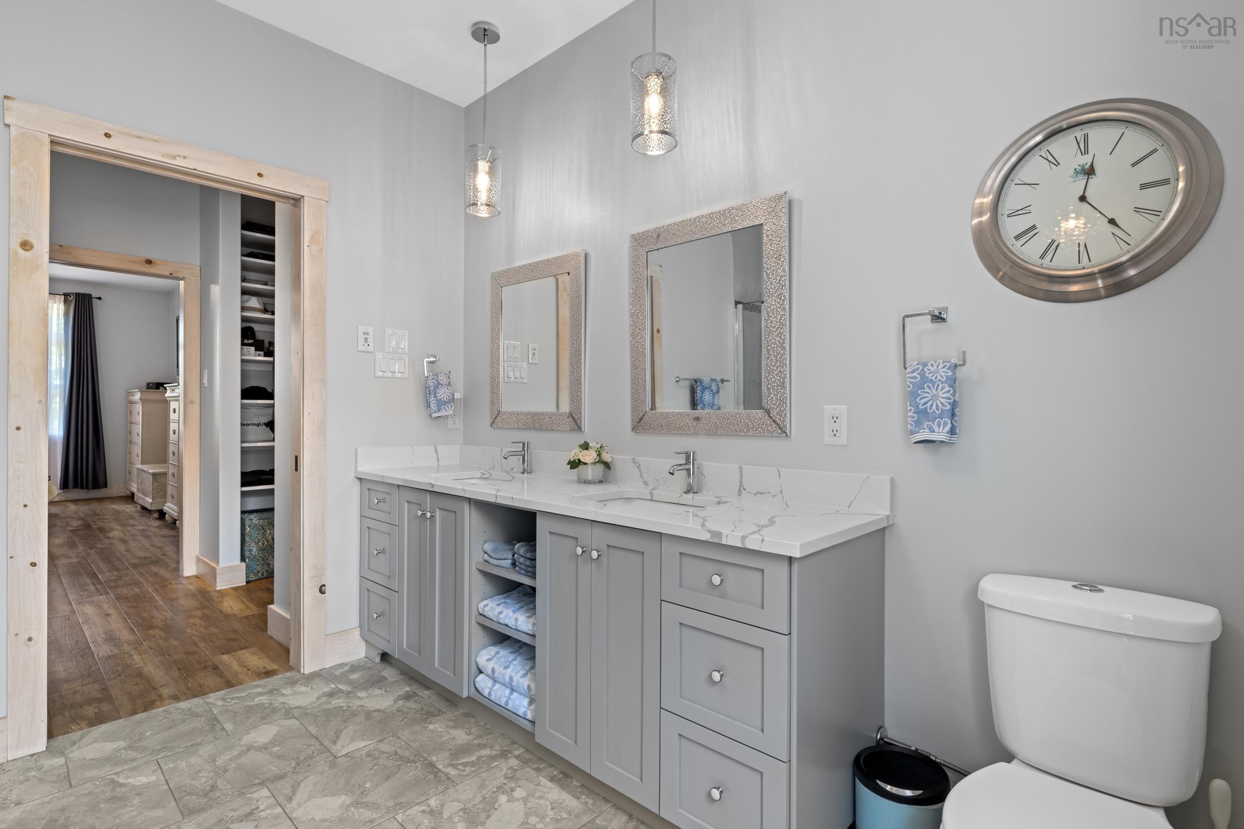 $1,100,000.00: 94 Heritage Way, East Uniacke