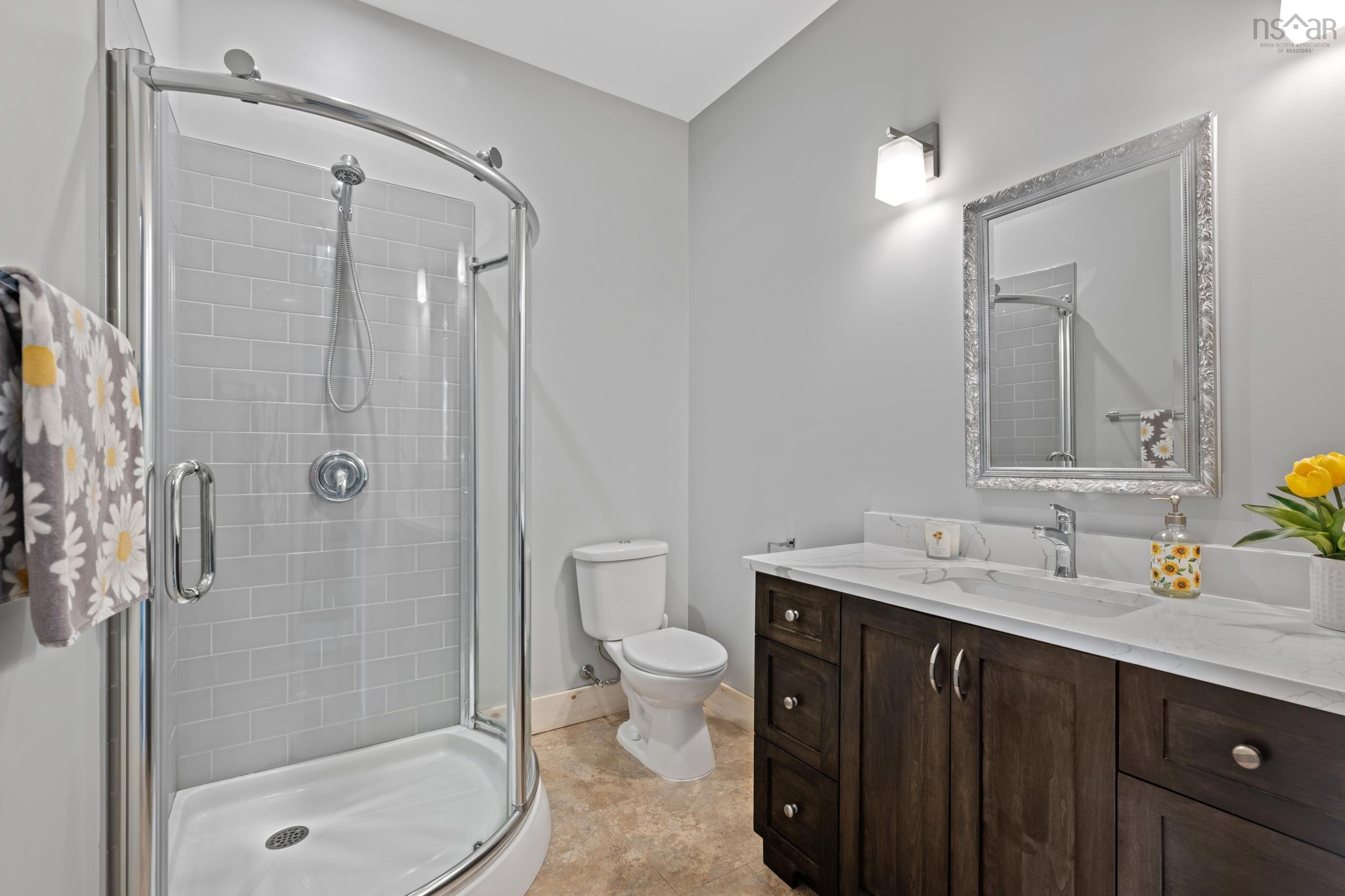 $1,100,000.00: 94 Heritage Way, East Uniacke