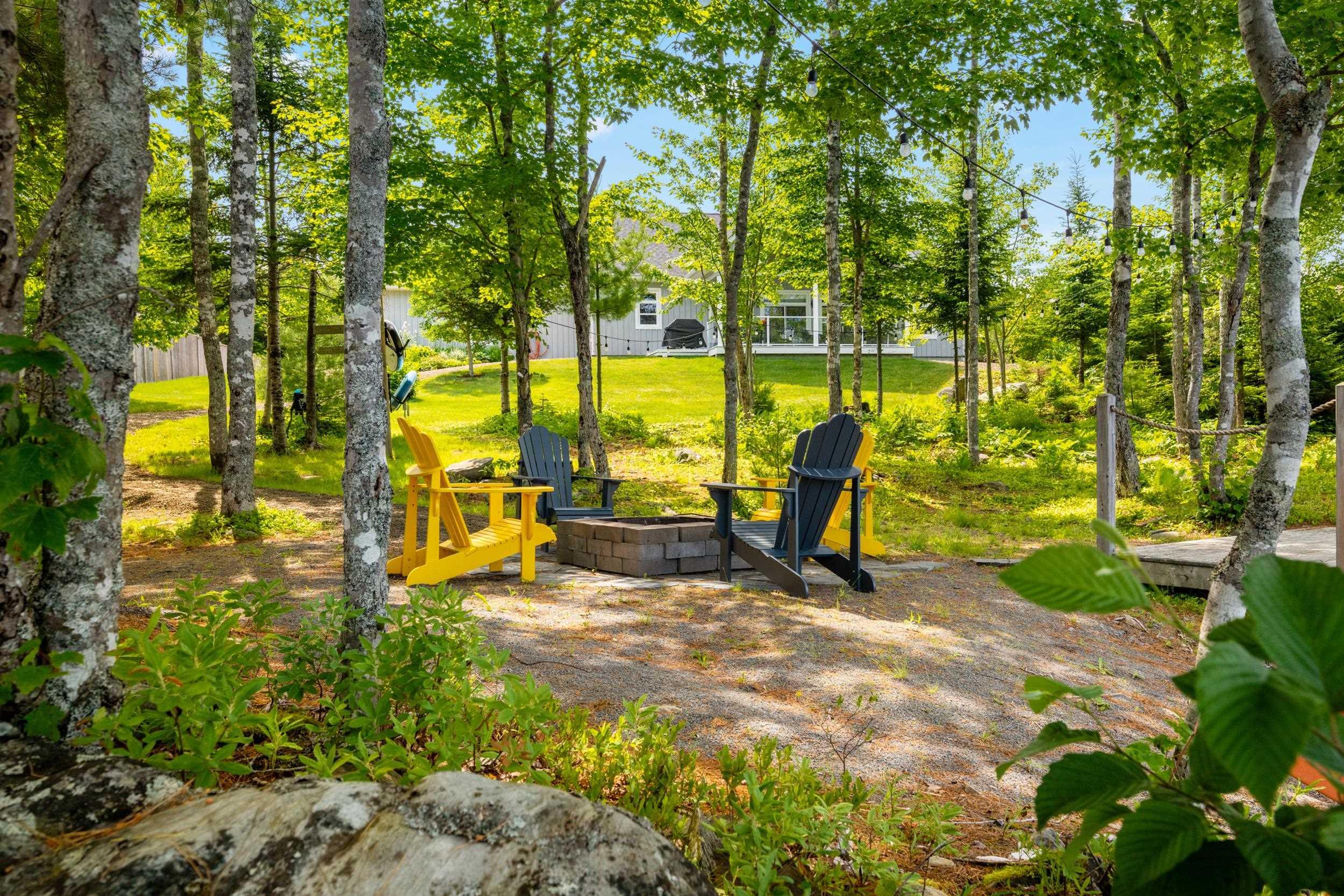 $1,100,000.00: 94 Heritage Way, East Uniacke