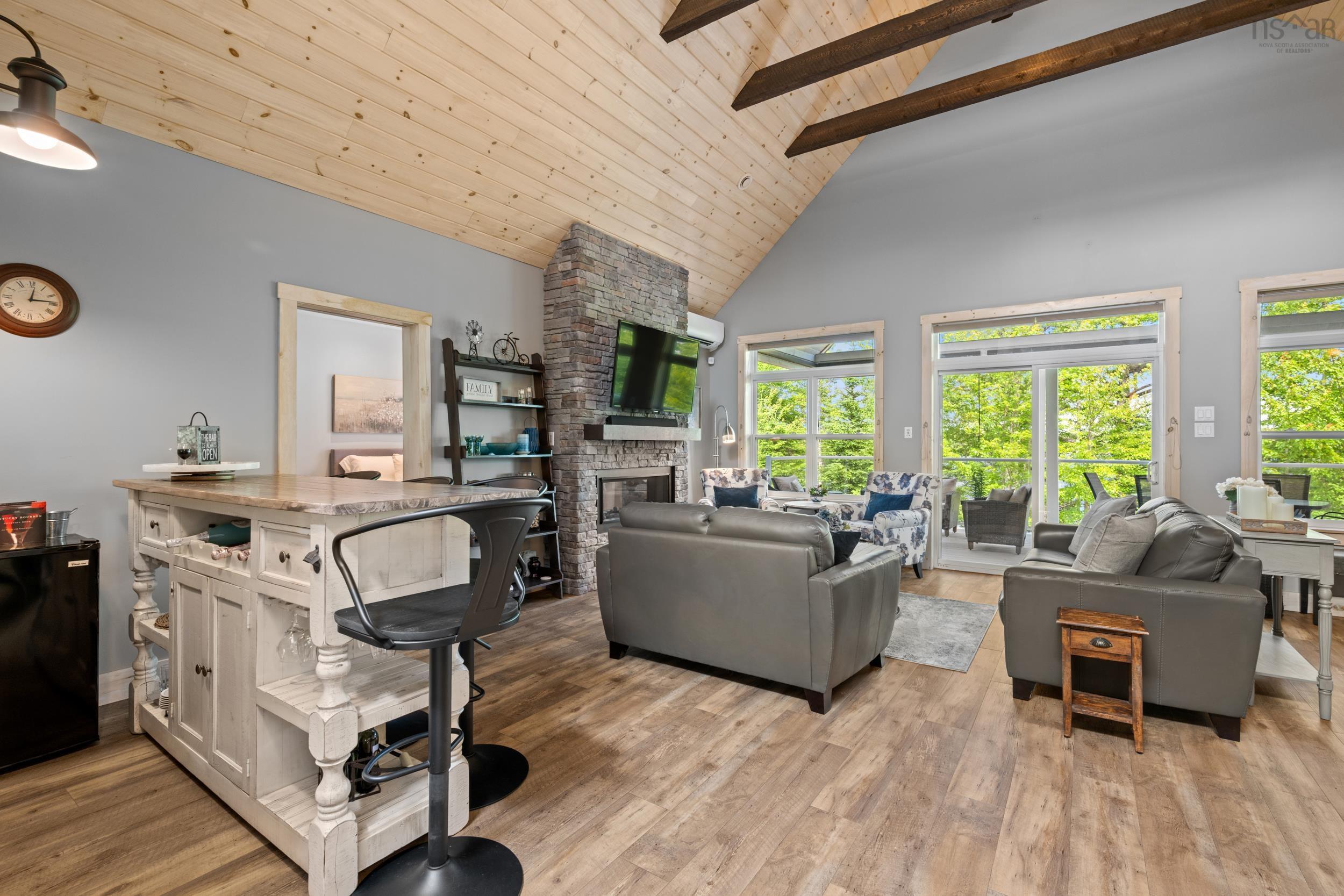 $1,100,000.00: 94 Heritage Way, East Uniacke