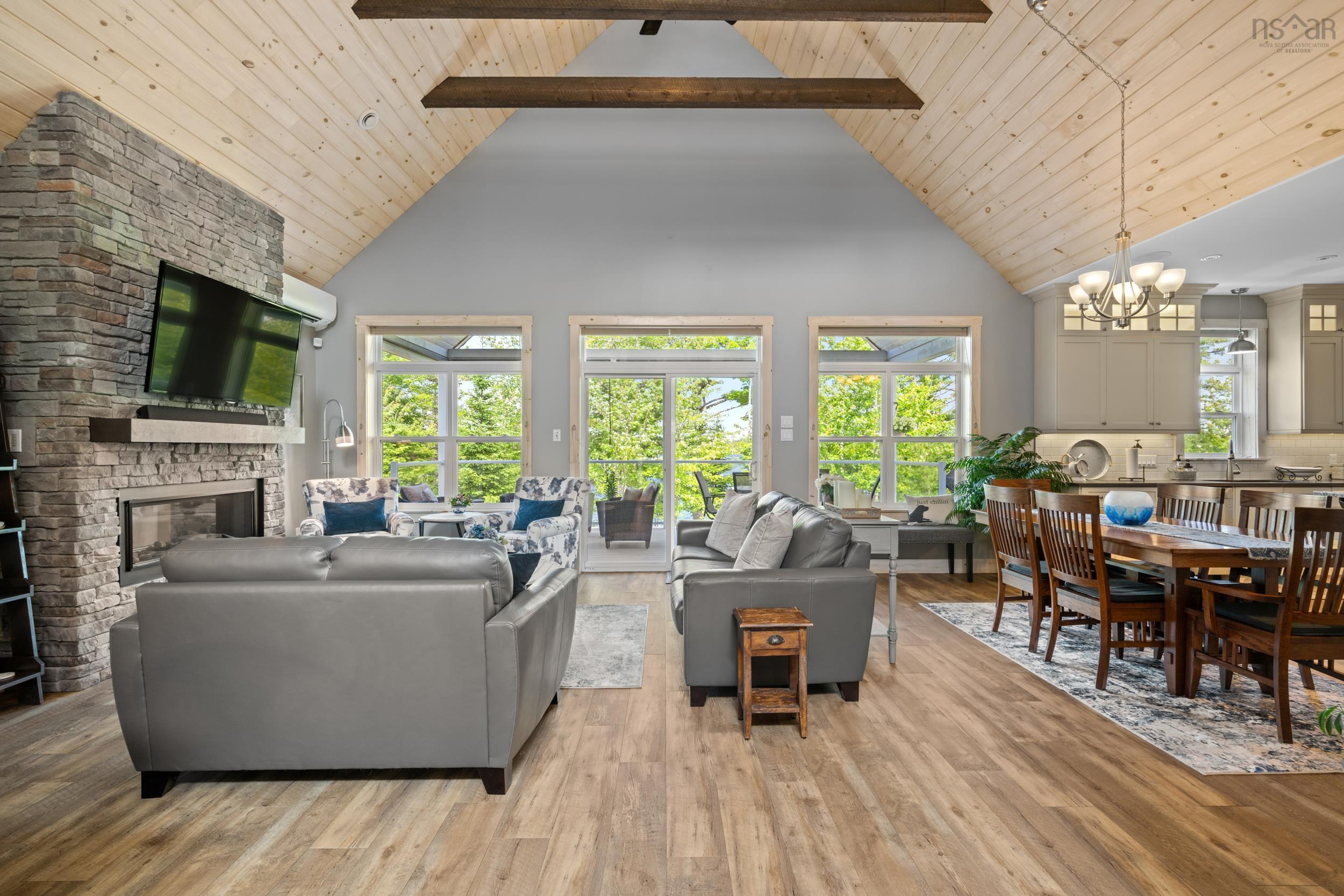$1,100,000.00: 94 Heritage Way, East Uniacke