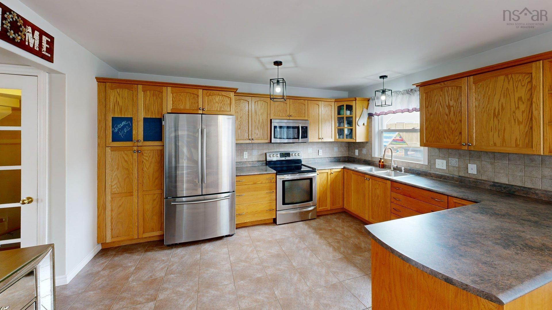 $474,900.00: 181 Vicky Crescent, Eastern Passage