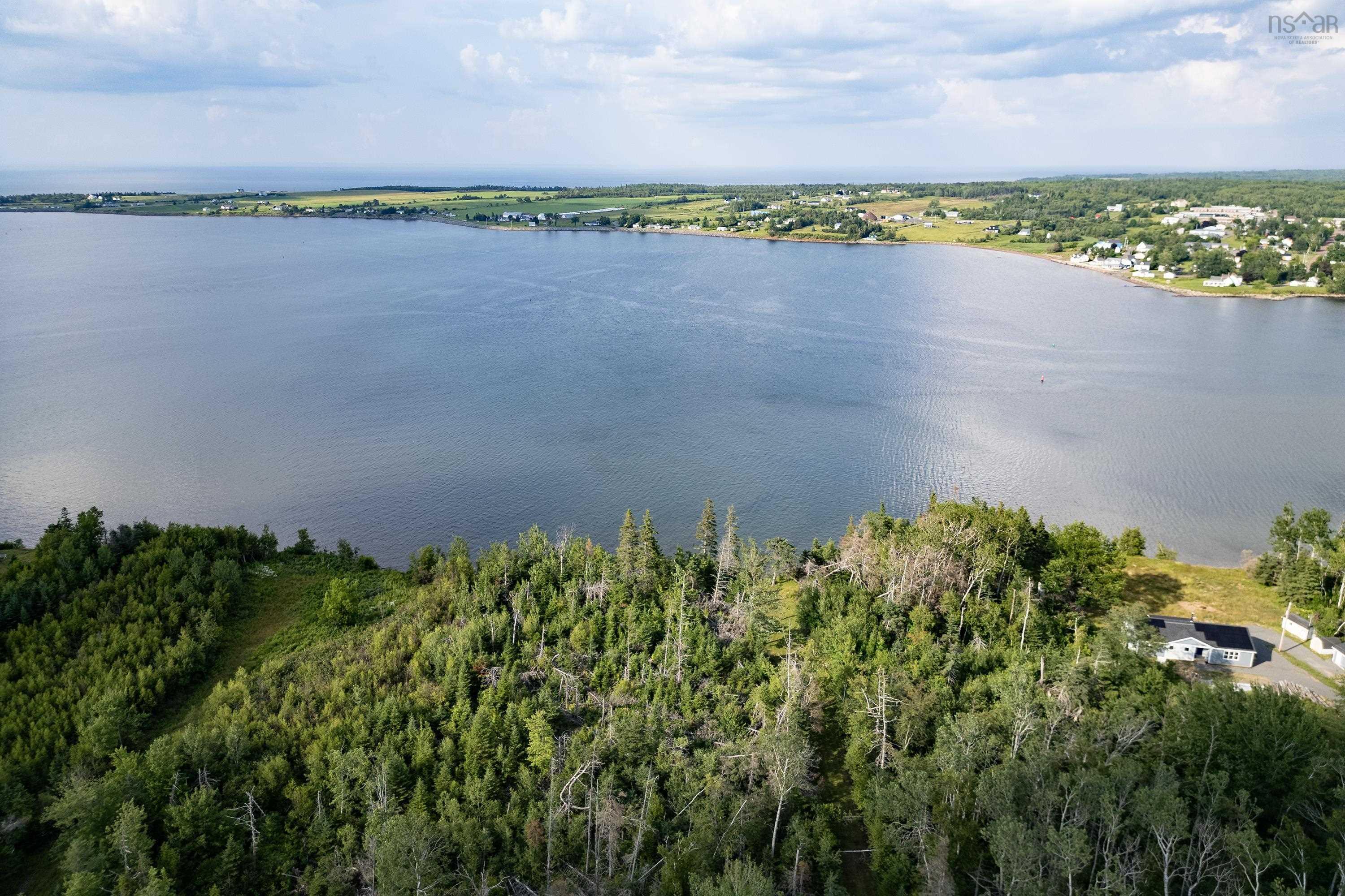 $465,000.00: 9525 Highway 6, Pugwash