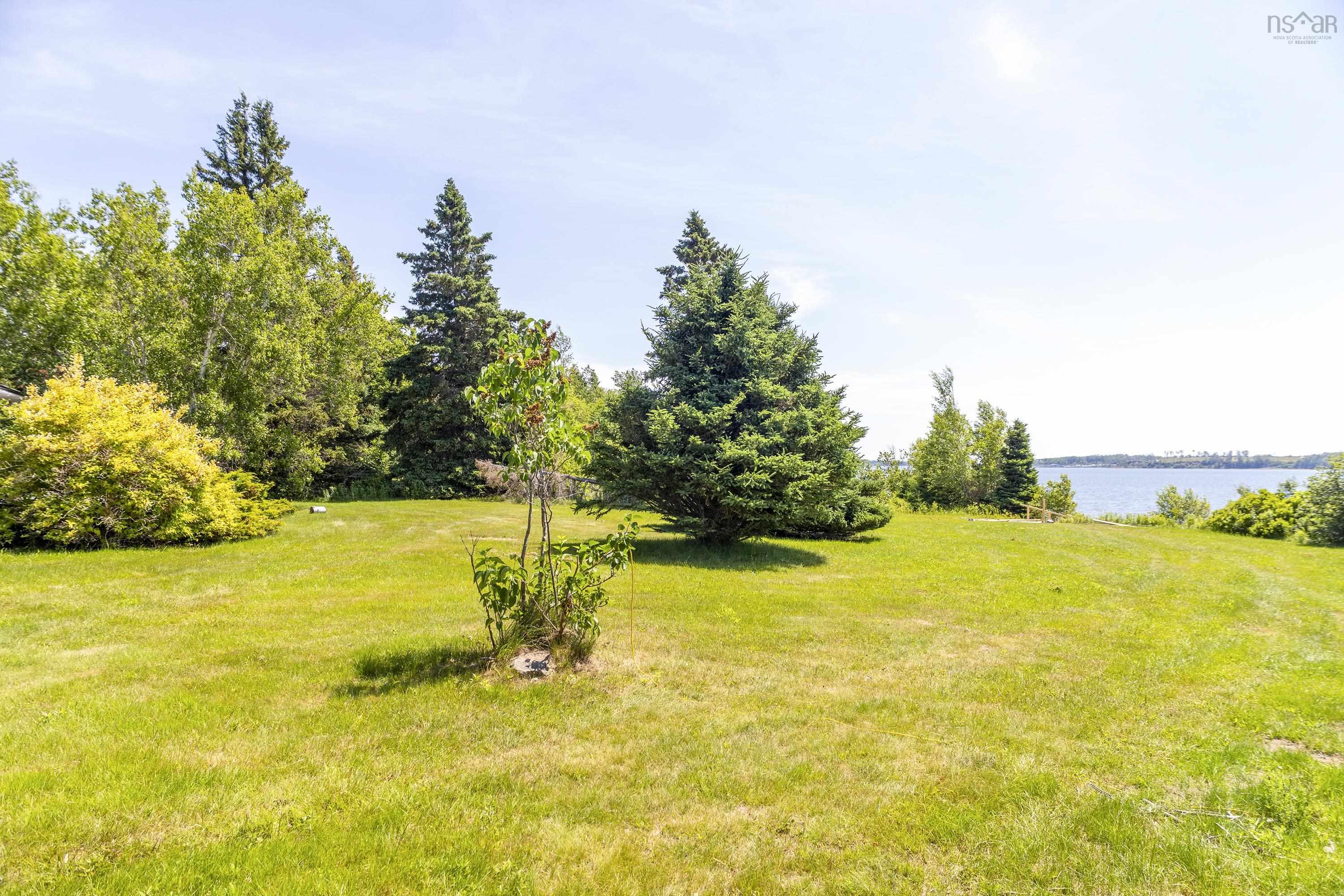 $769,999.00: 1064 Caribou Island Road, Caribou Island