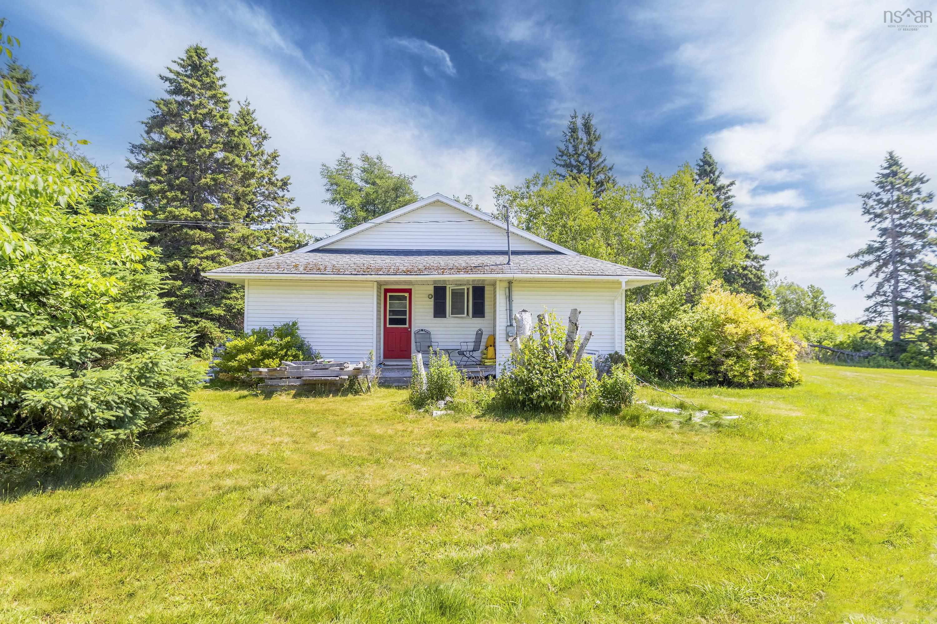 $769,999.00: 1064 Caribou Island Road, Caribou Island