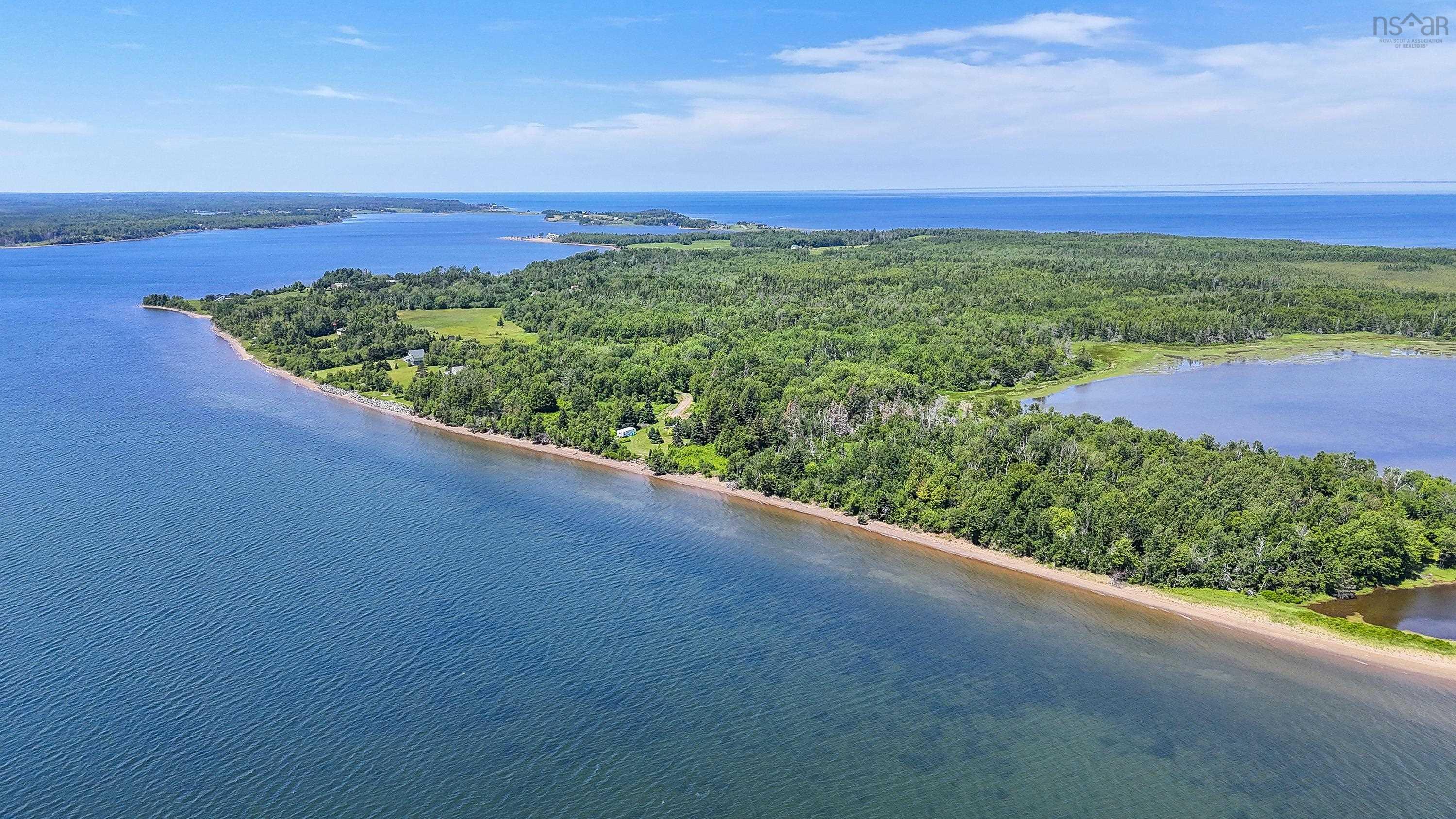 $769,999.00: 1064 Caribou Island Road, Caribou Island