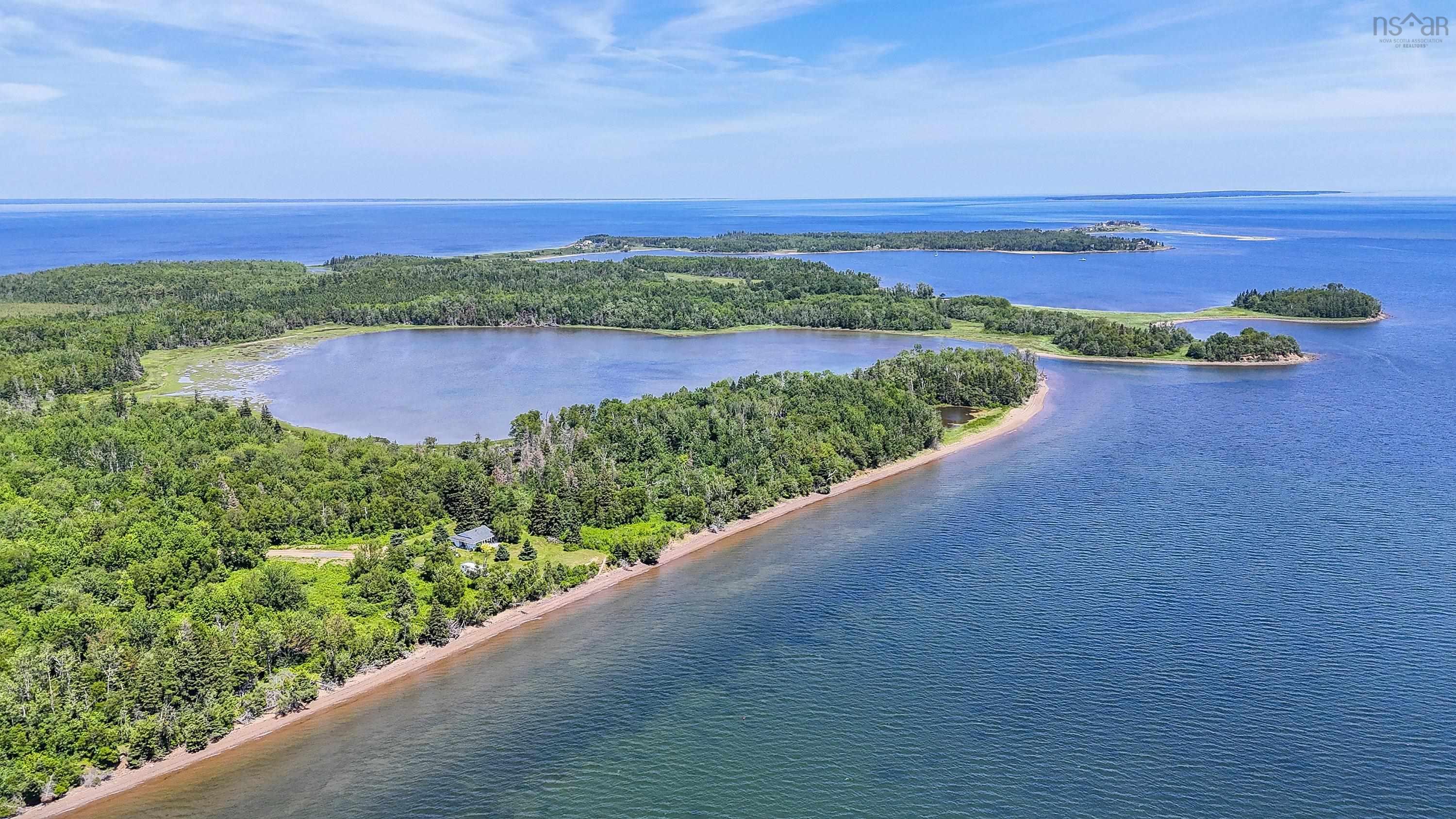 $769,999.00: 1064 Caribou Island Road, Caribou Island