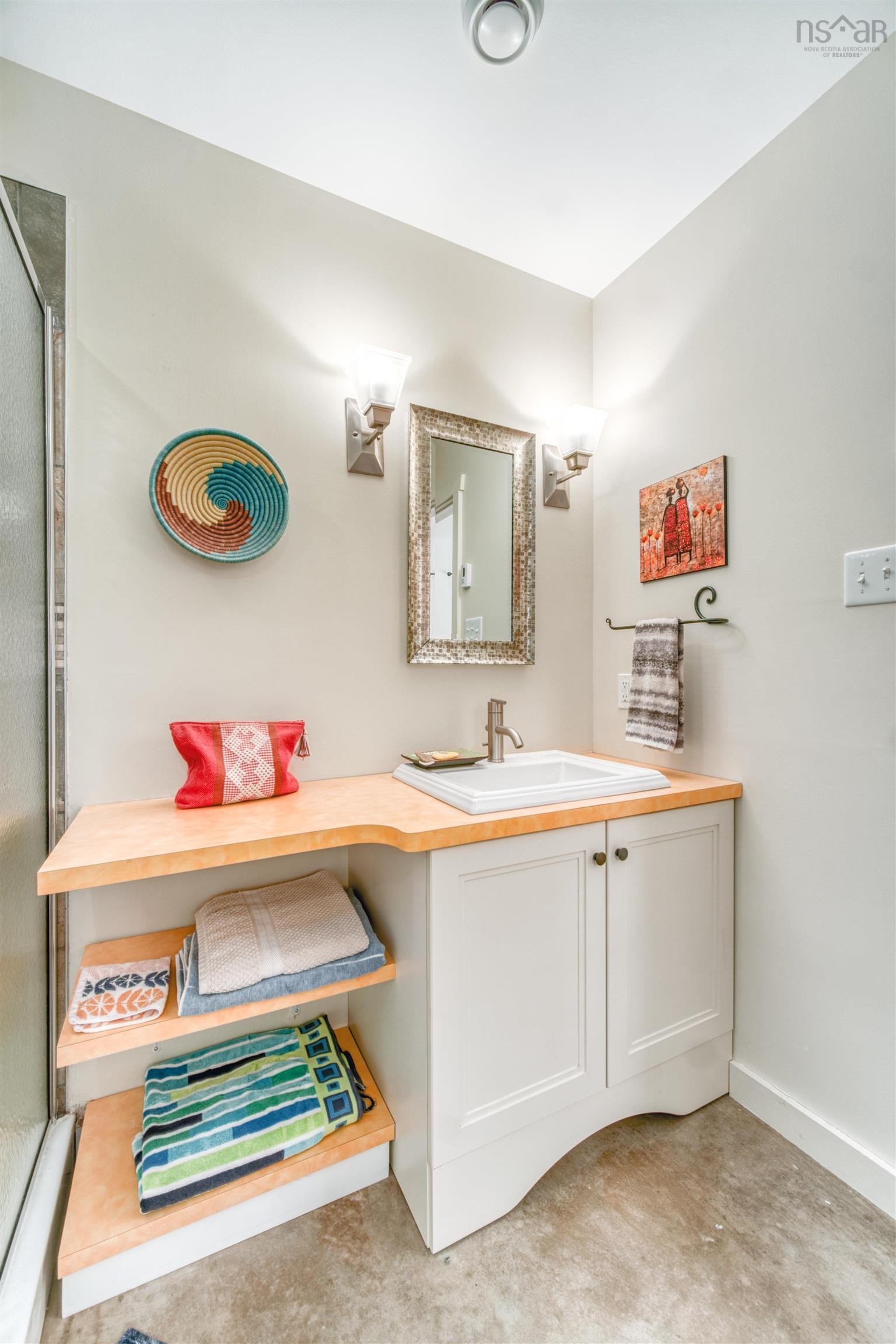 $699,000.00: 525 Kill Dog Cove Road, Parkdale
