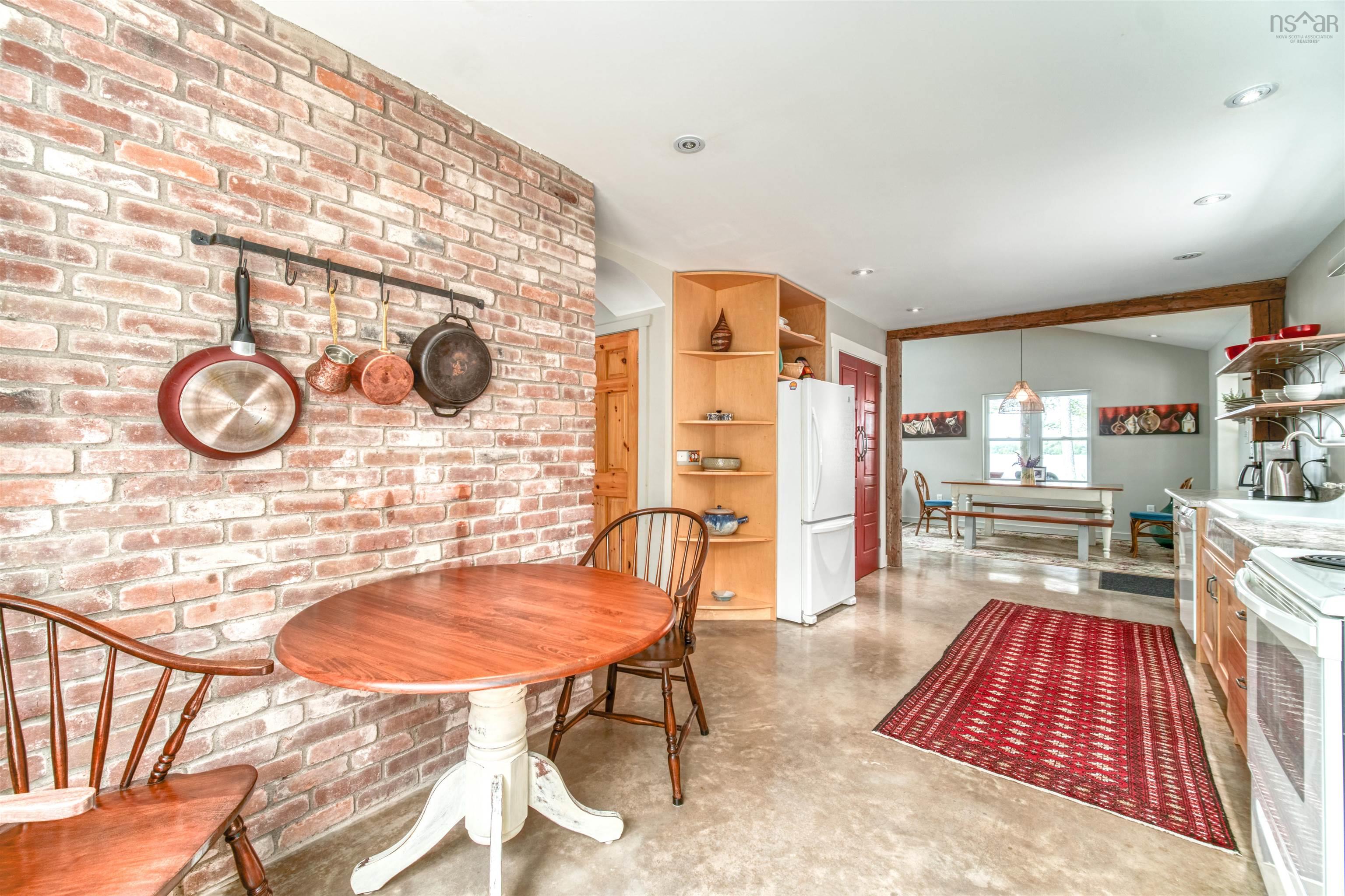 $699,000.00: 525 Kill Dog Cove Road, Parkdale