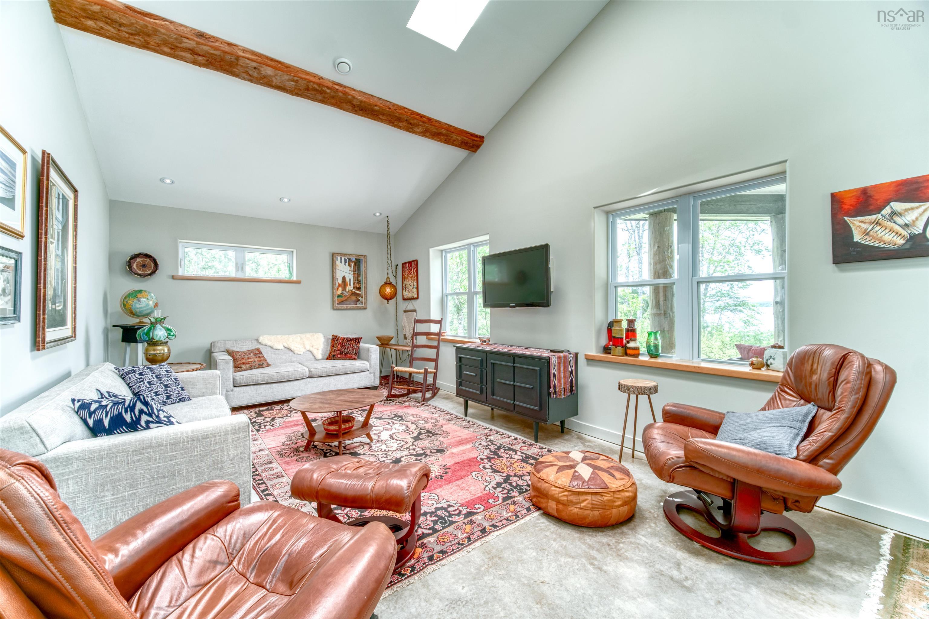 $699,000.00: 525 Kill Dog Cove Road, Parkdale