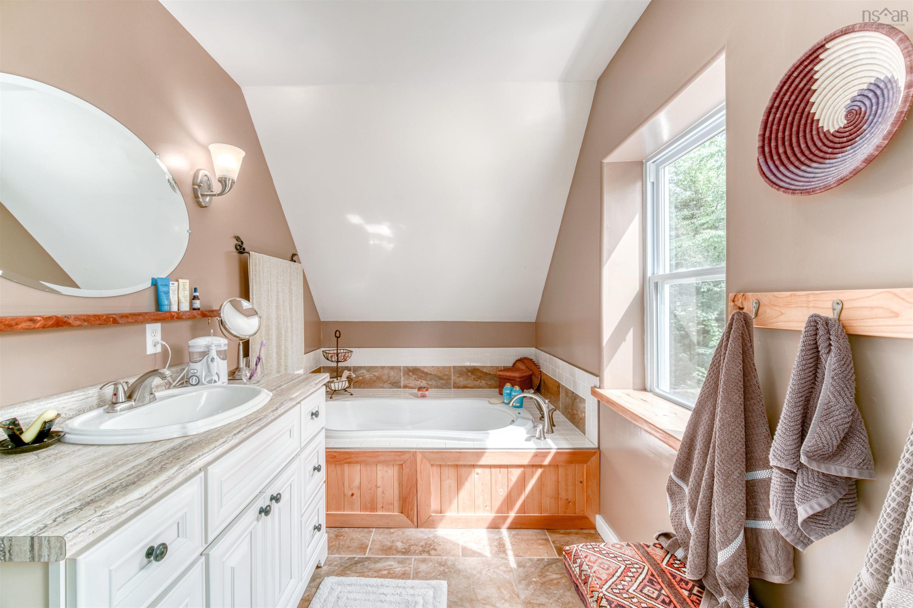 $699,000.00: 525 Kill Dog Cove Road, Parkdale