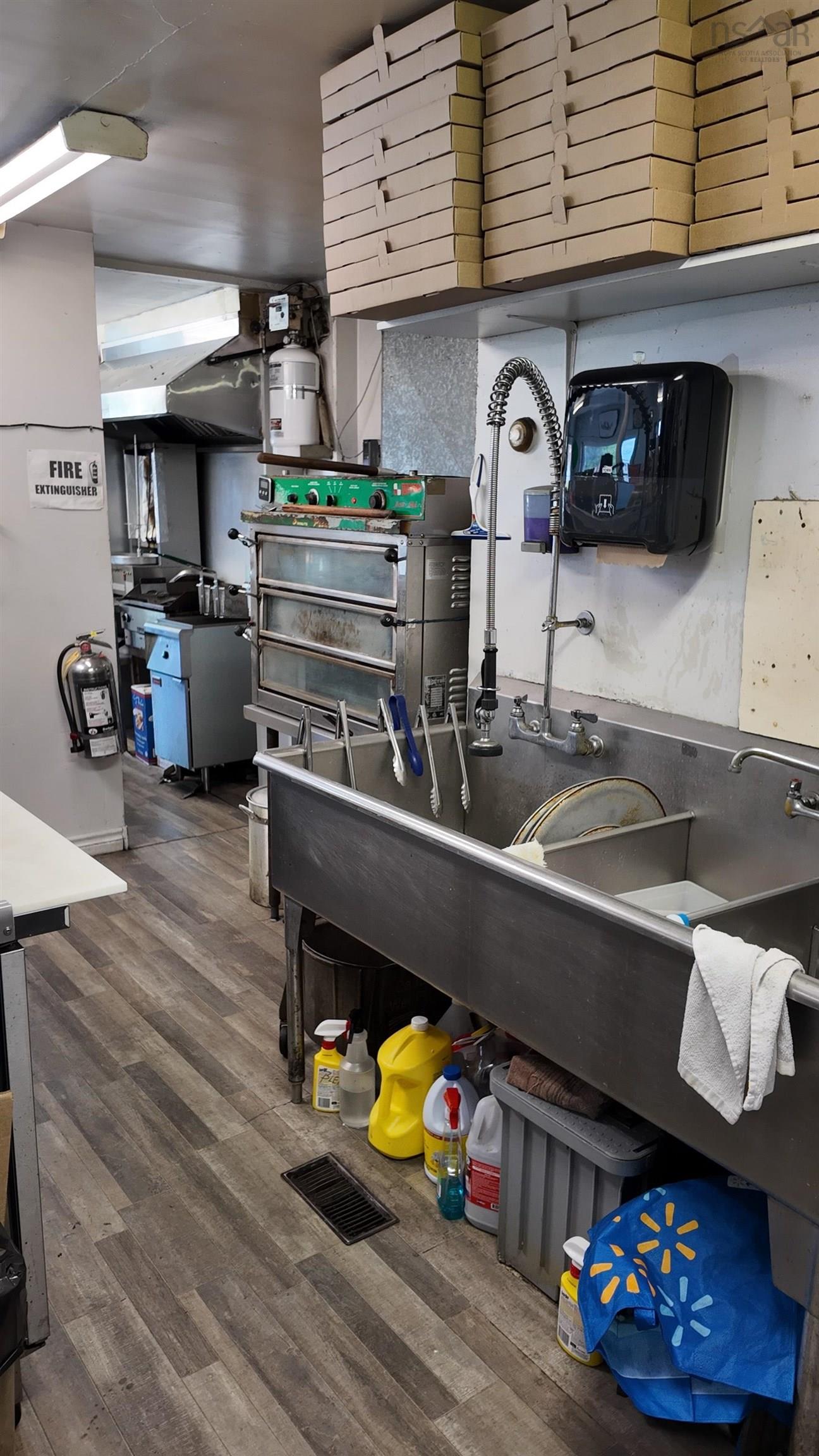 3646 Windsor Street, Halifax, NS (MLS 202516968)