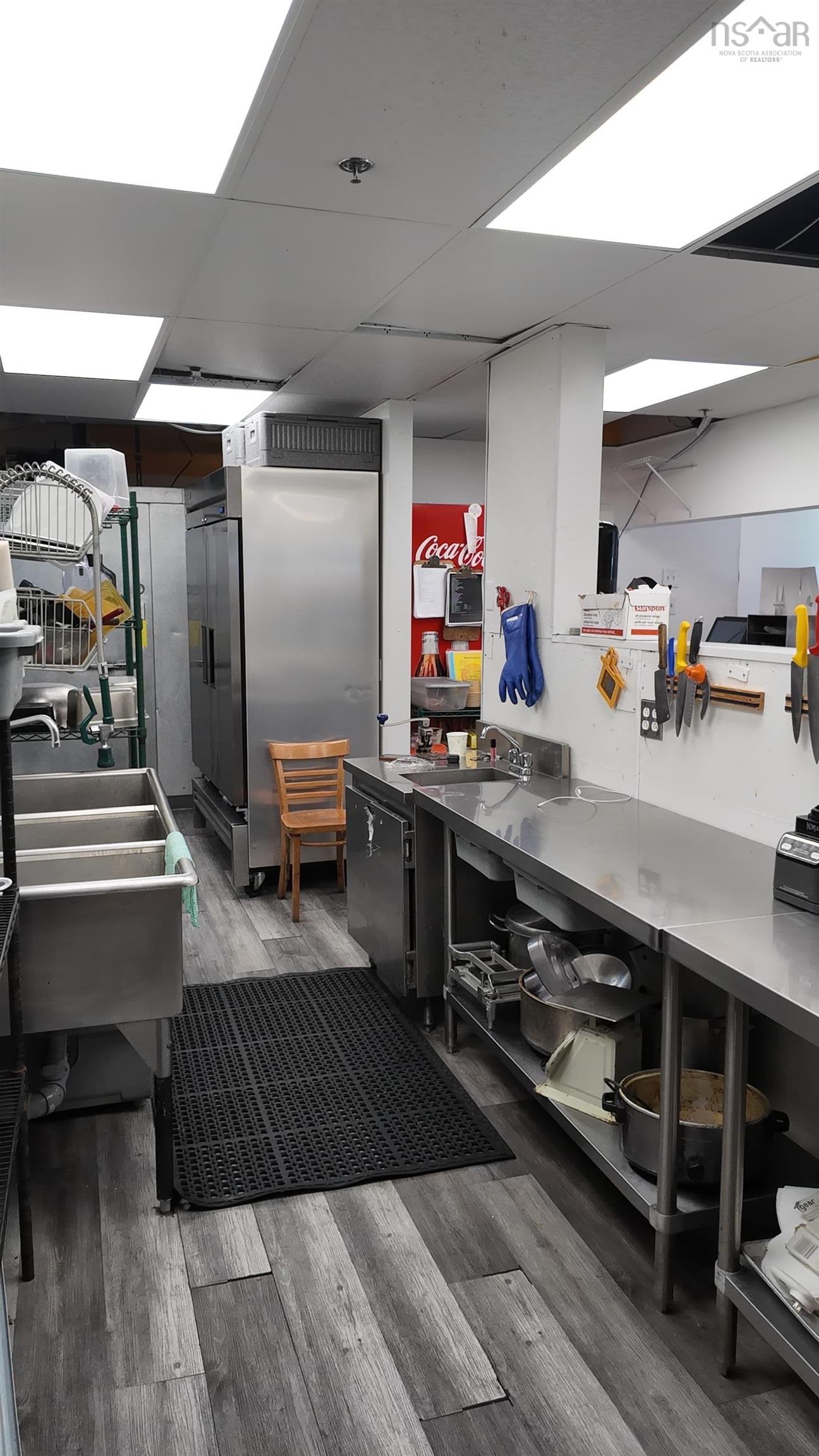 5215 Blowers Street, Halifax, NS (MLS 202517010)