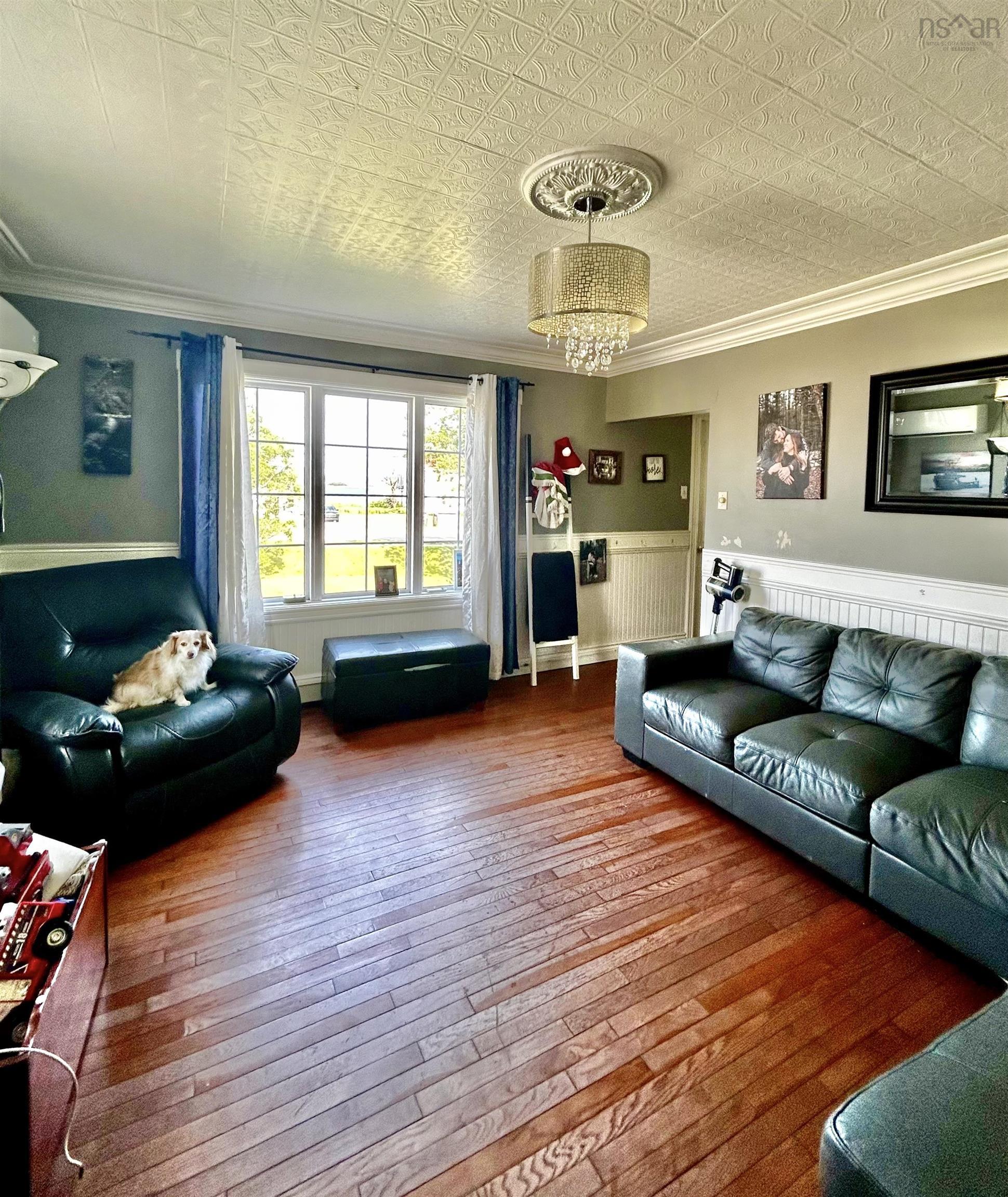 $249,000.00: 1268 Highway 335, Middle West Pubnico