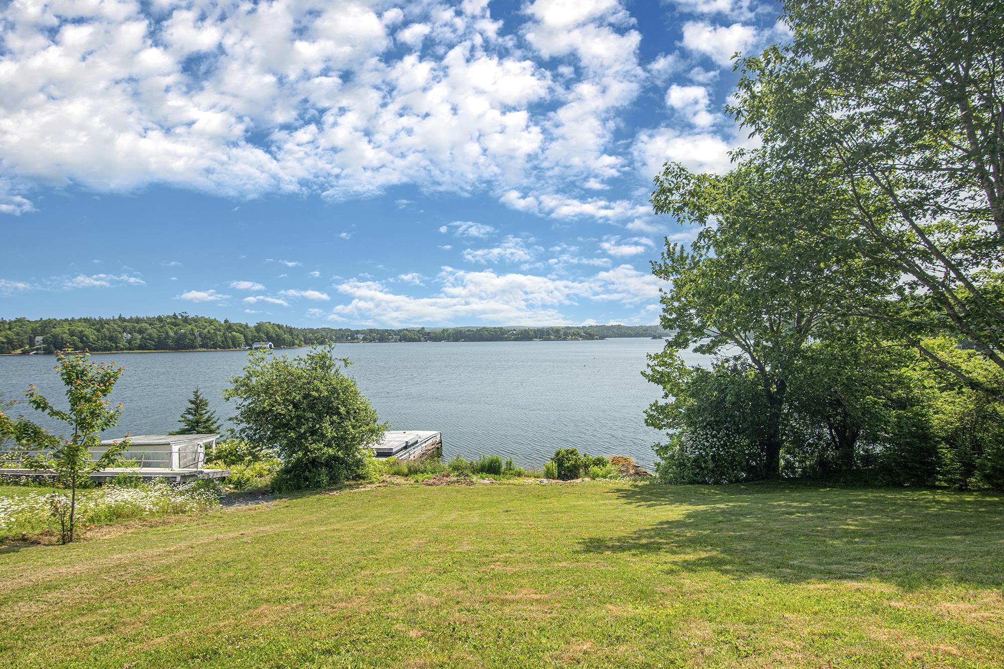 $849,900.00: 82 Masons Point Road, Head Of St. Margarets Bay