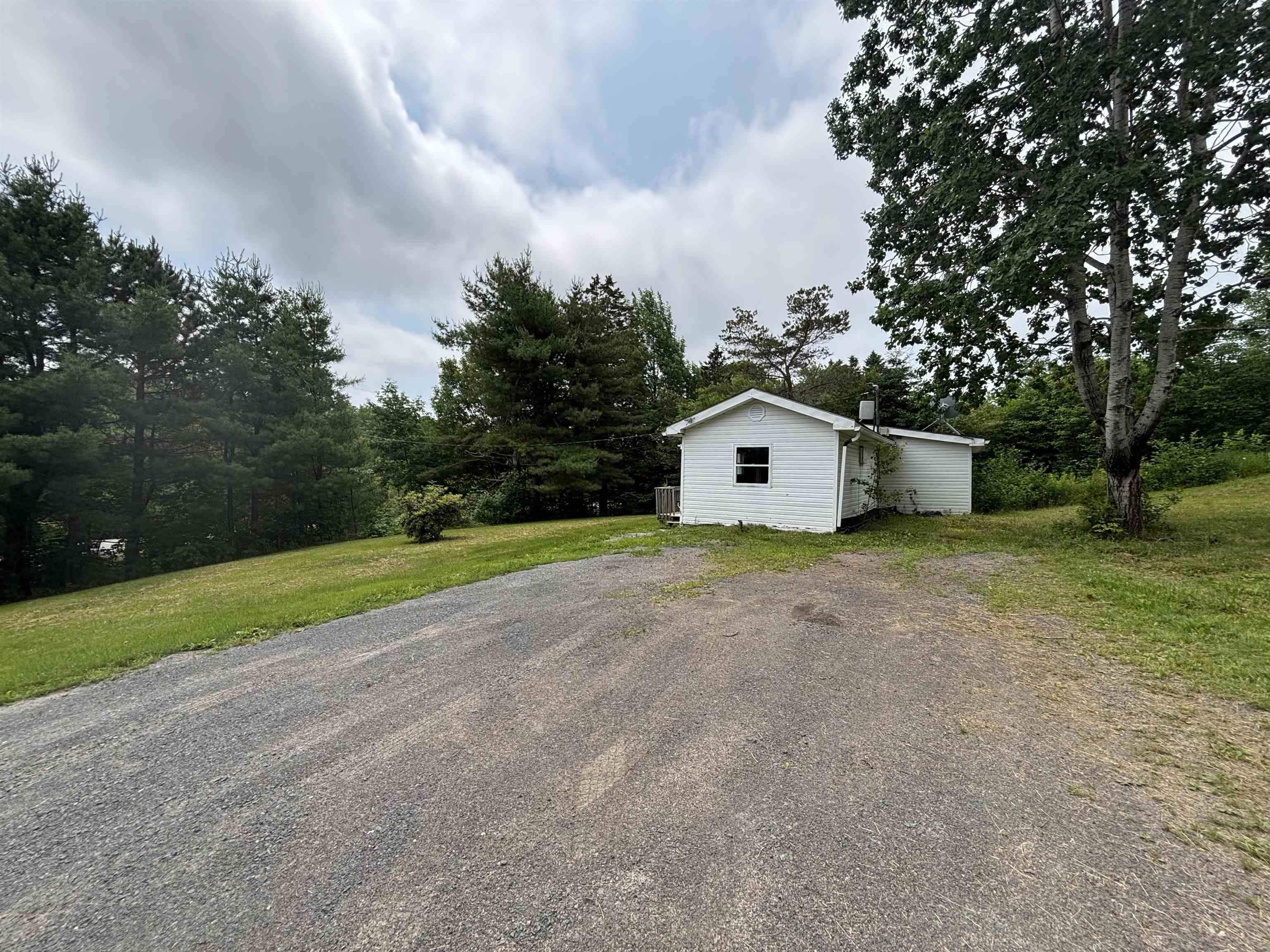 $139,900.00: 3859 Highway 14, Upper Rawdon