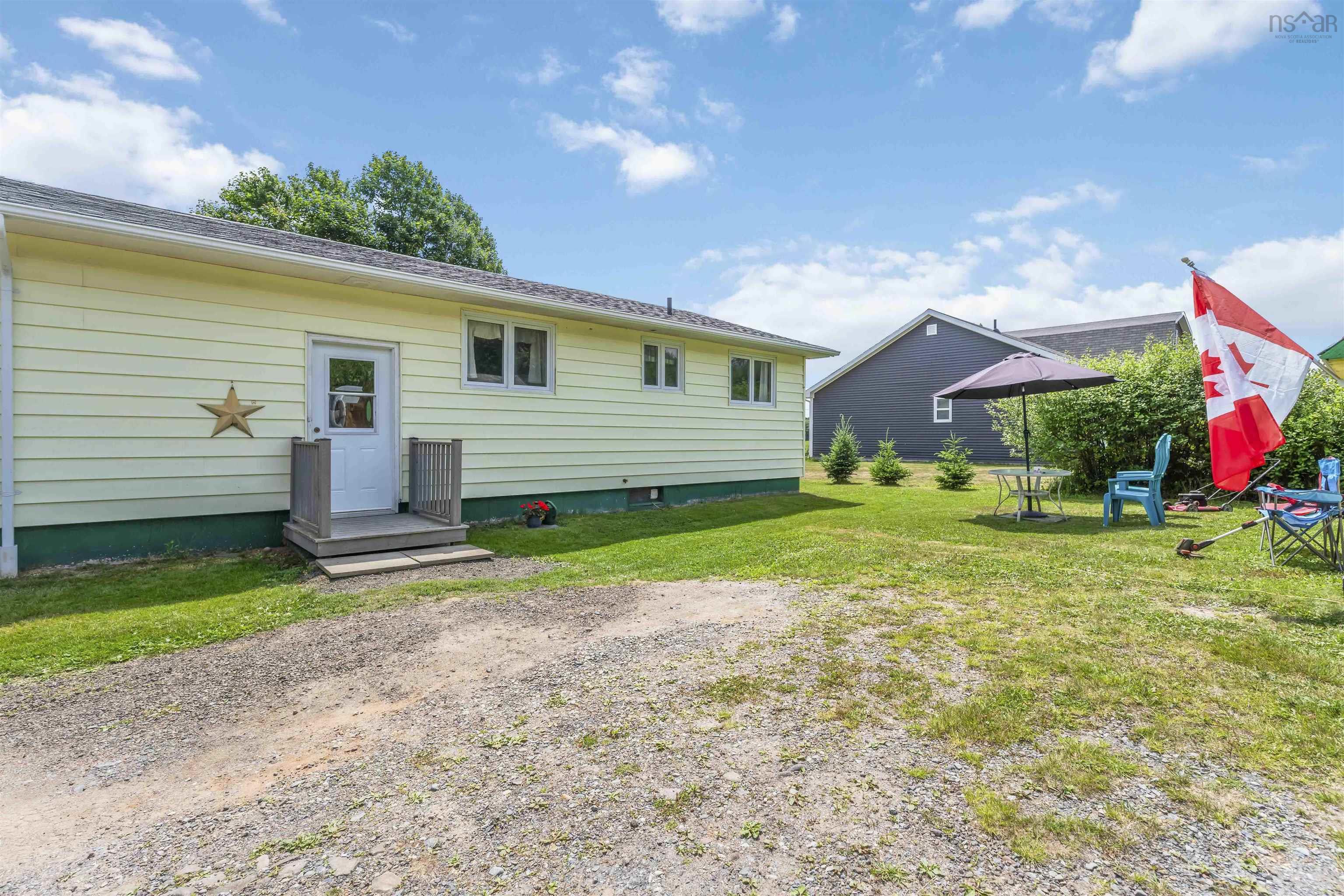 $235,000.00: 54 Garnet Oliver Drive, Mount Pleasant