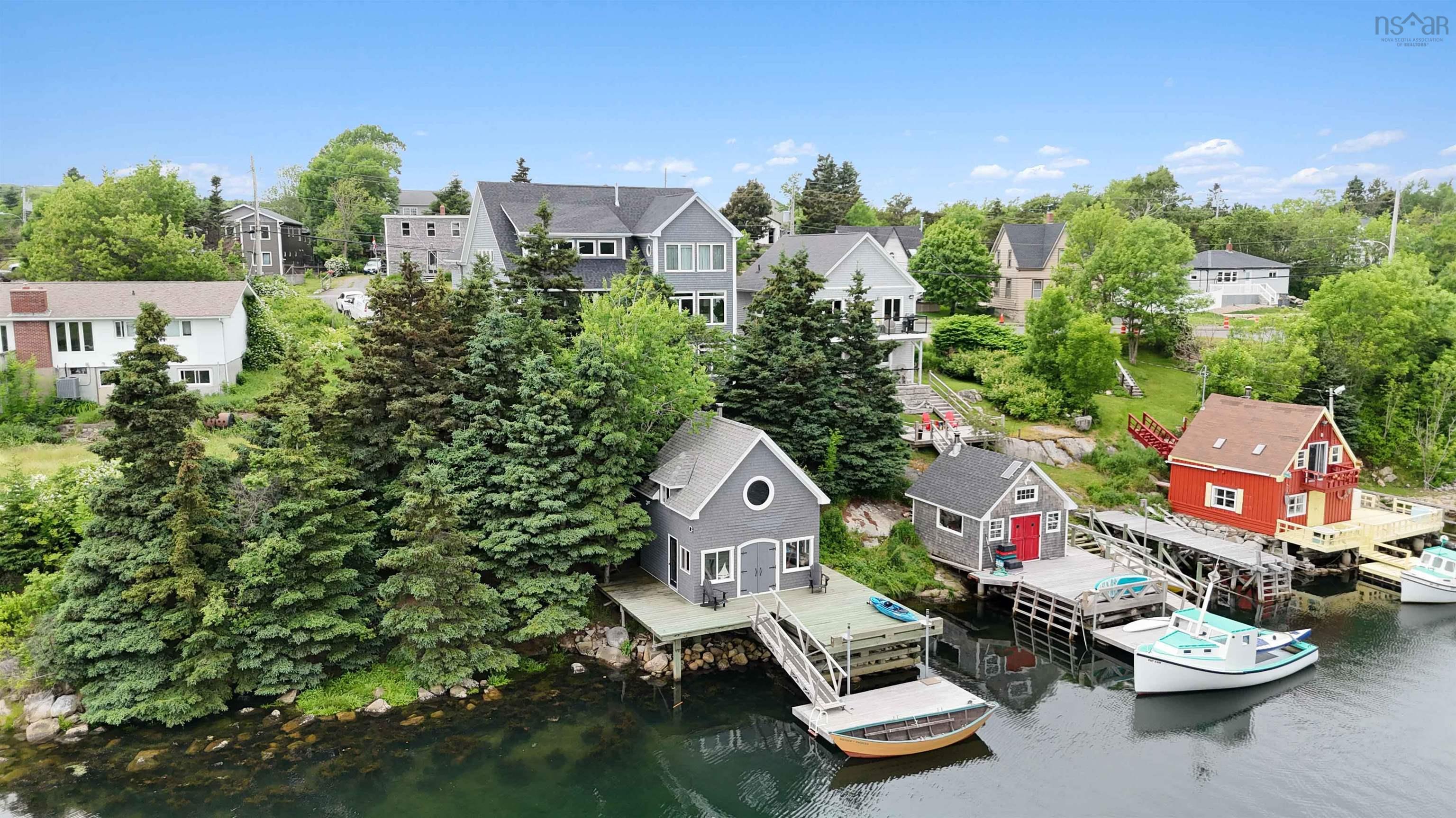 1578 John Brackett Drive, Herring Cove, NS (MLS 202517104)