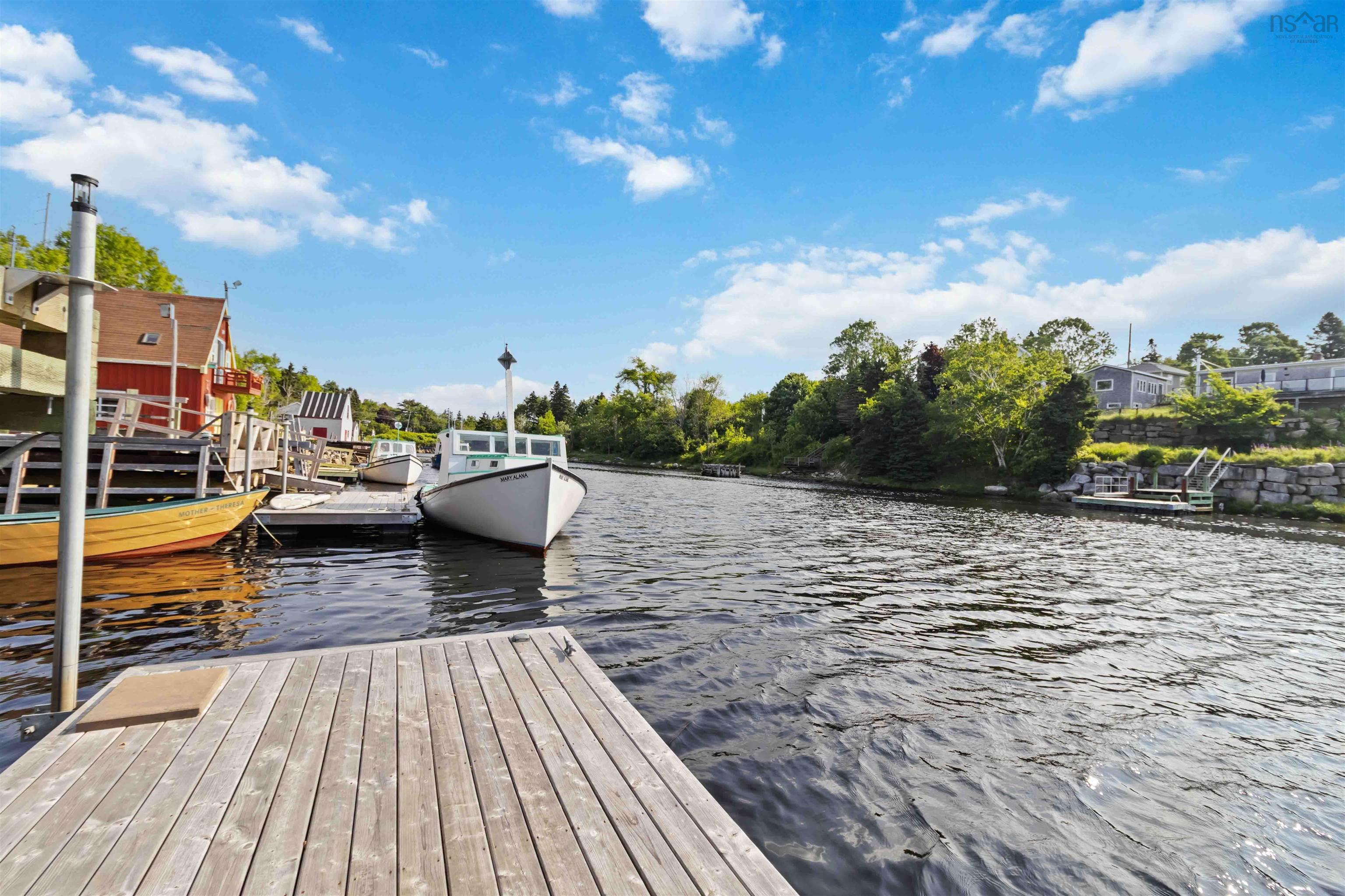 1578 John Brackett Drive, Herring Cove, NS (MLS 202517104)