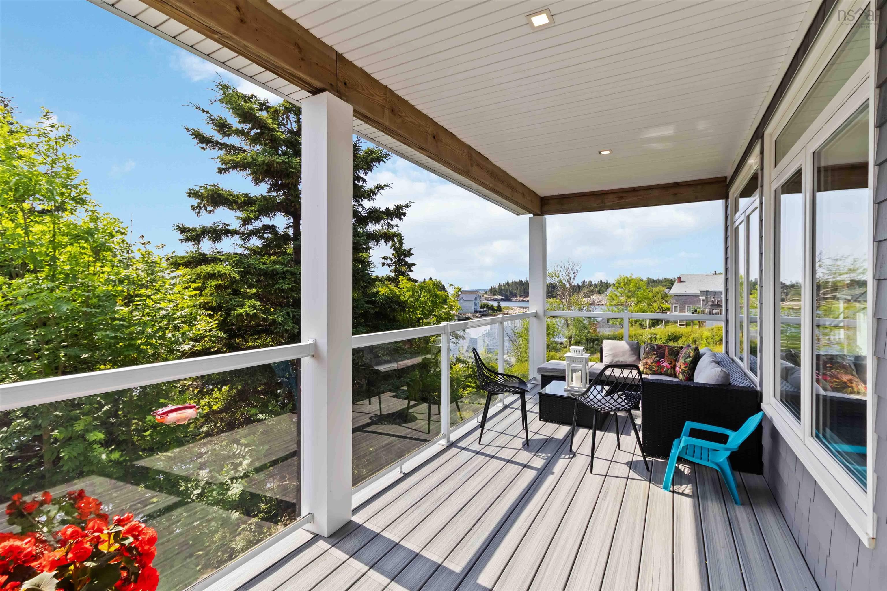 1578 John Brackett Drive, Herring Cove, NS (MLS 202517104)