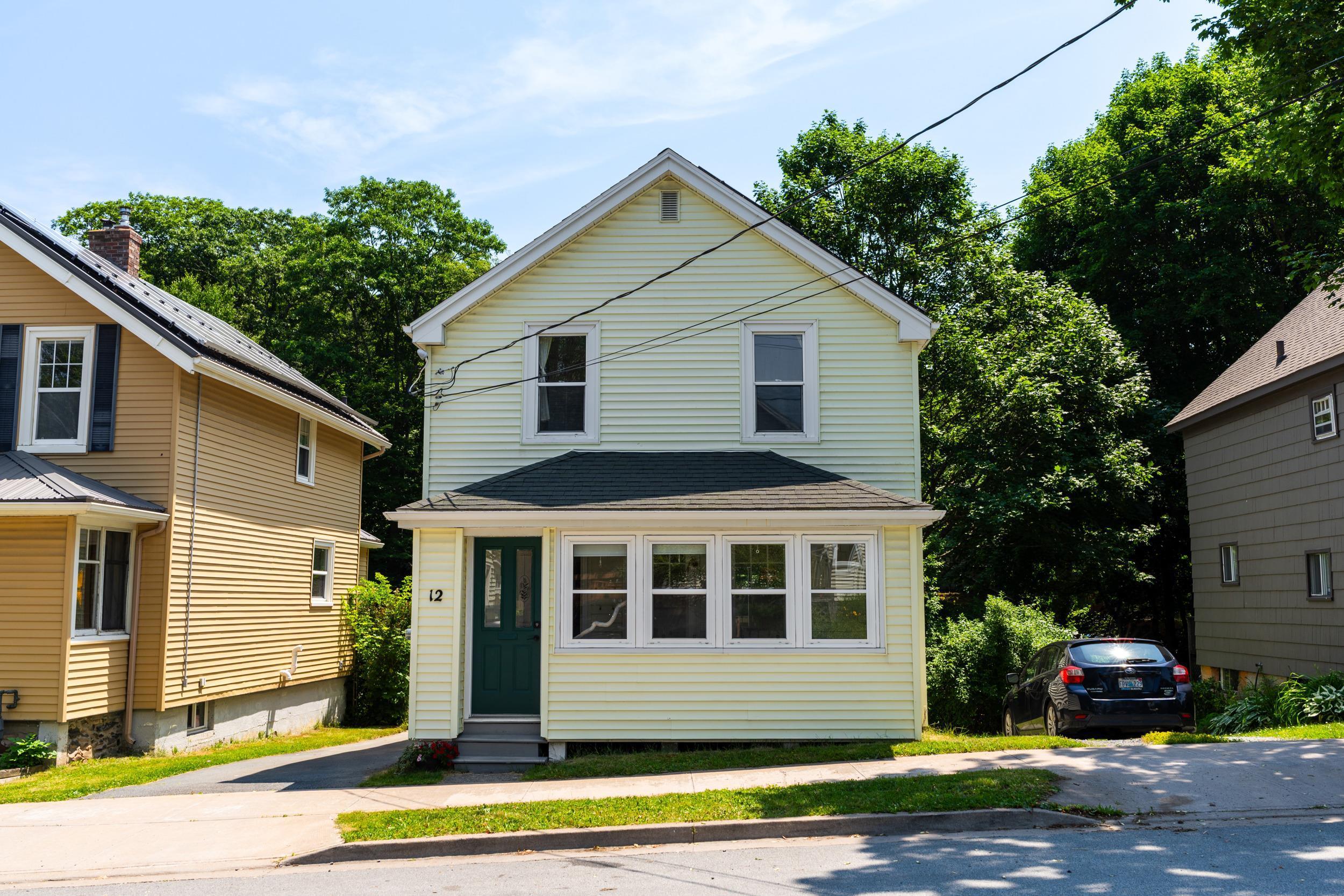 $699,900.00: 12 Sinclair Street, Dartmouth