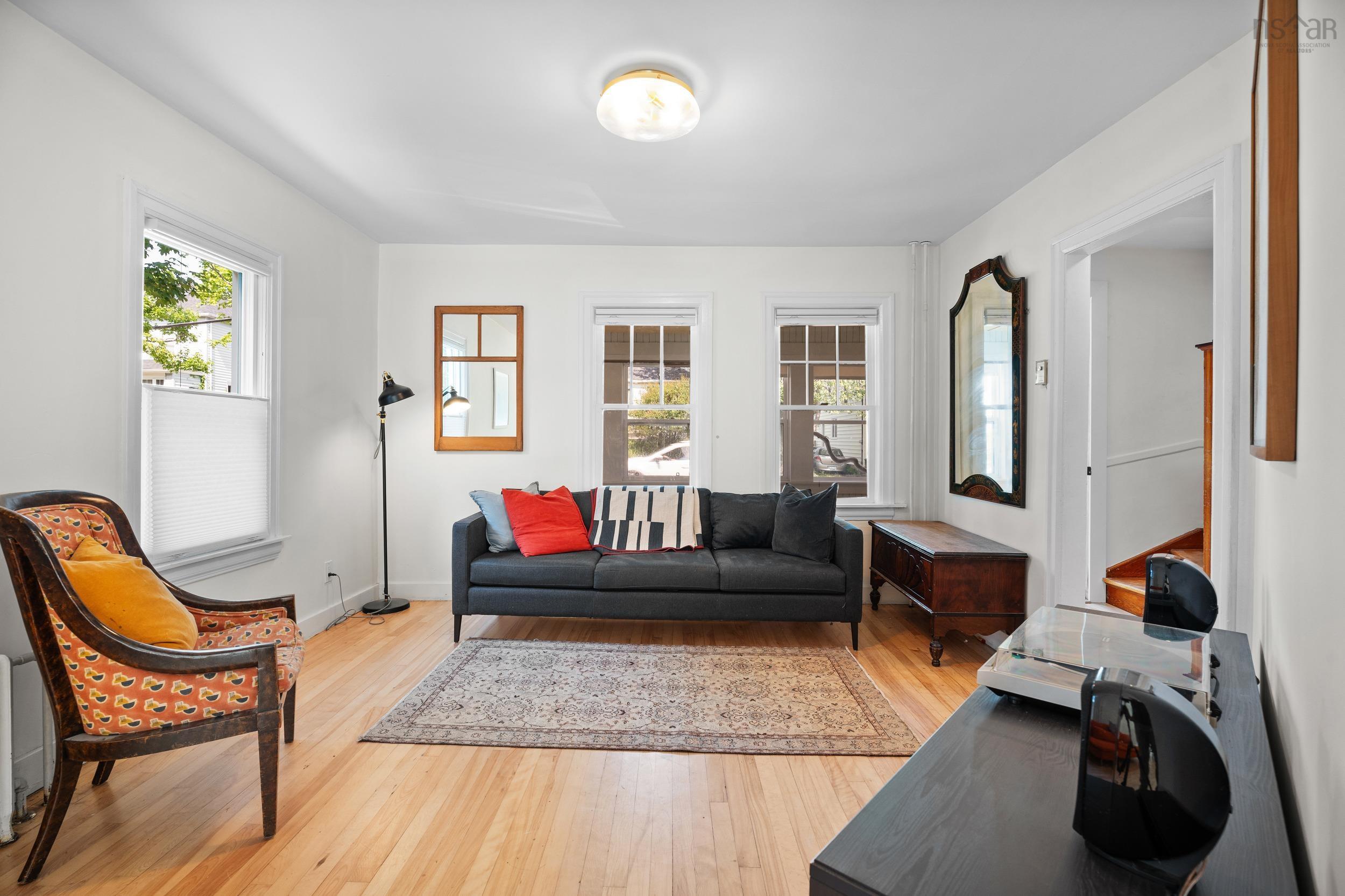 $699,900.00: 12 Sinclair Street, Dartmouth